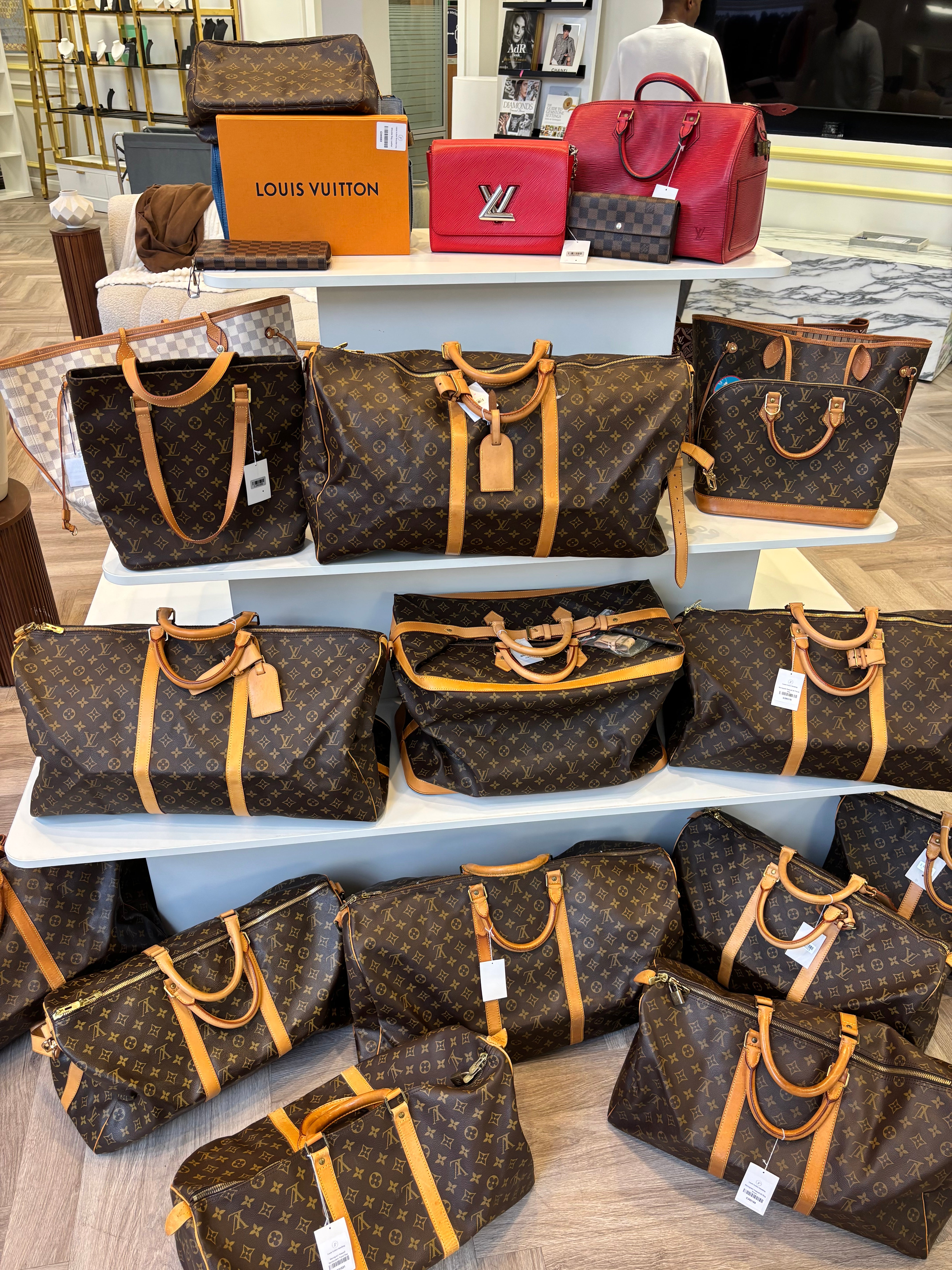 Louis Vuitton Collection Drop Going live Tuesday 14th