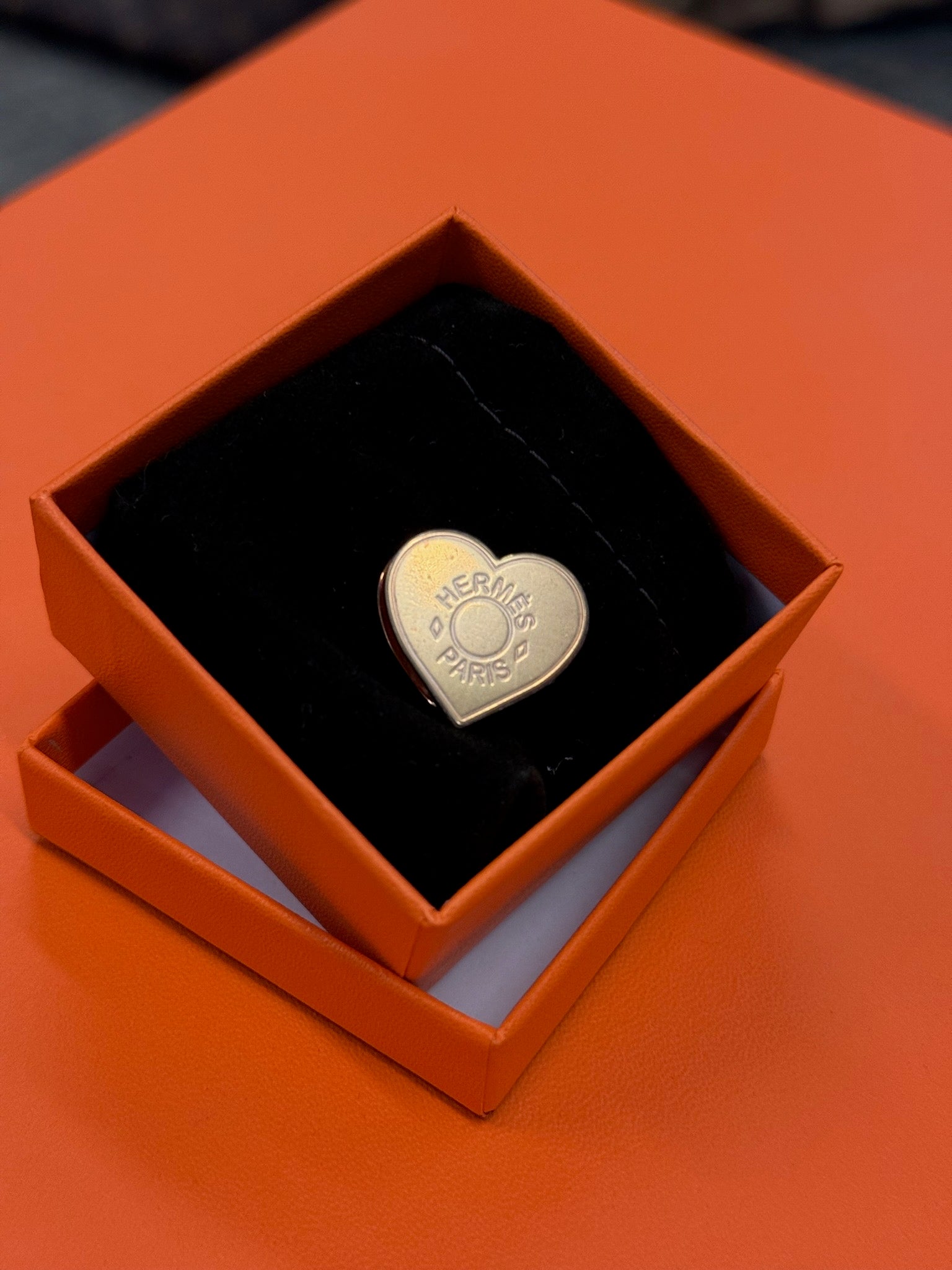 Hermès Heart-Shaped Accessory - Silver Tone image 1