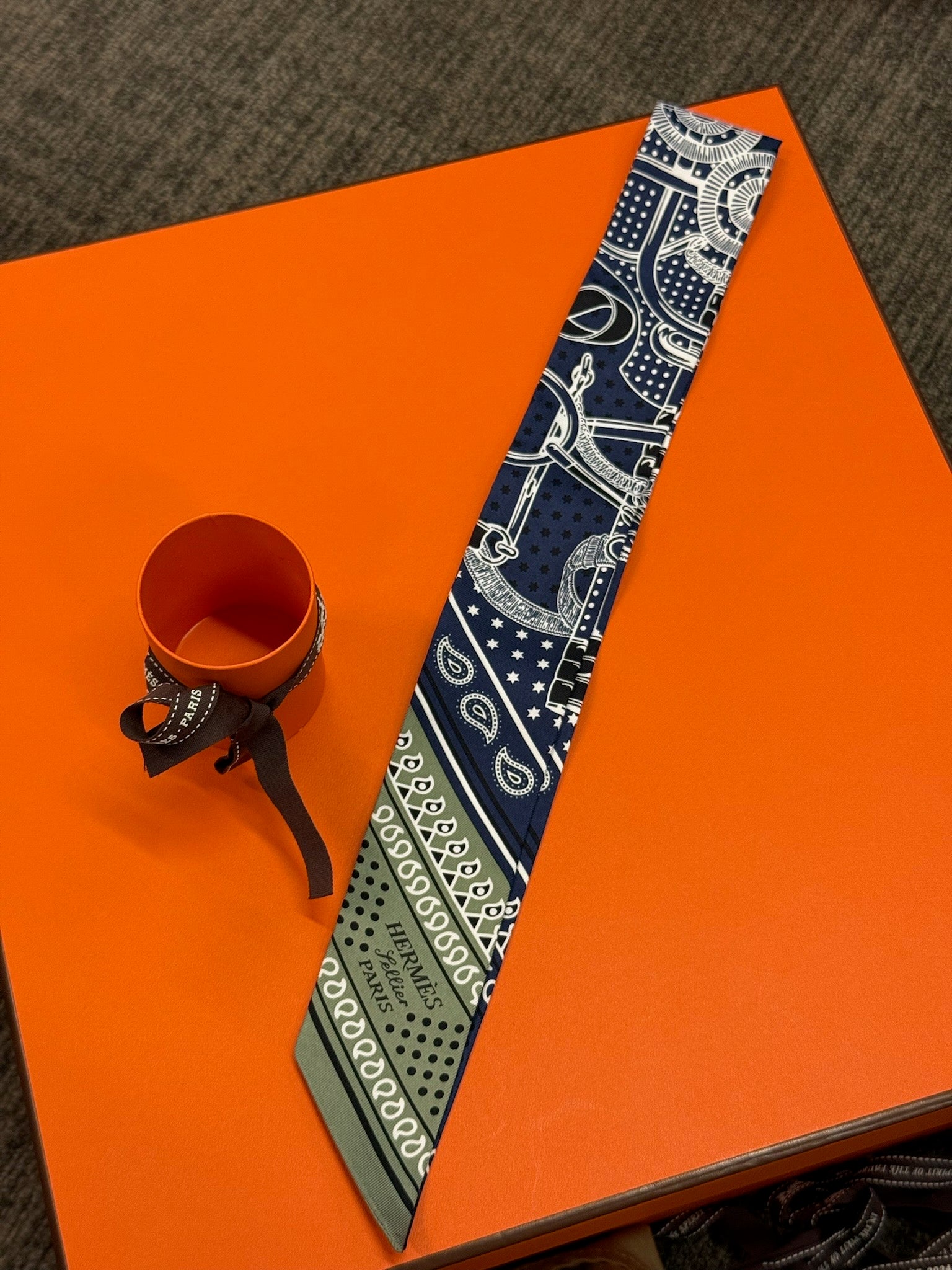 Hermès Twilly - Navy & Khaki Bandana Print image 1