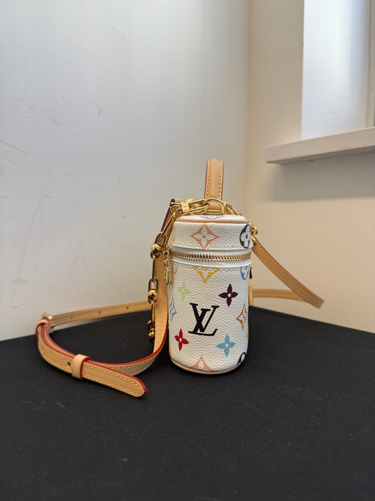 Louis Vuitton x Murakami Vanity Chain Pouch - Multicoloured image 2
