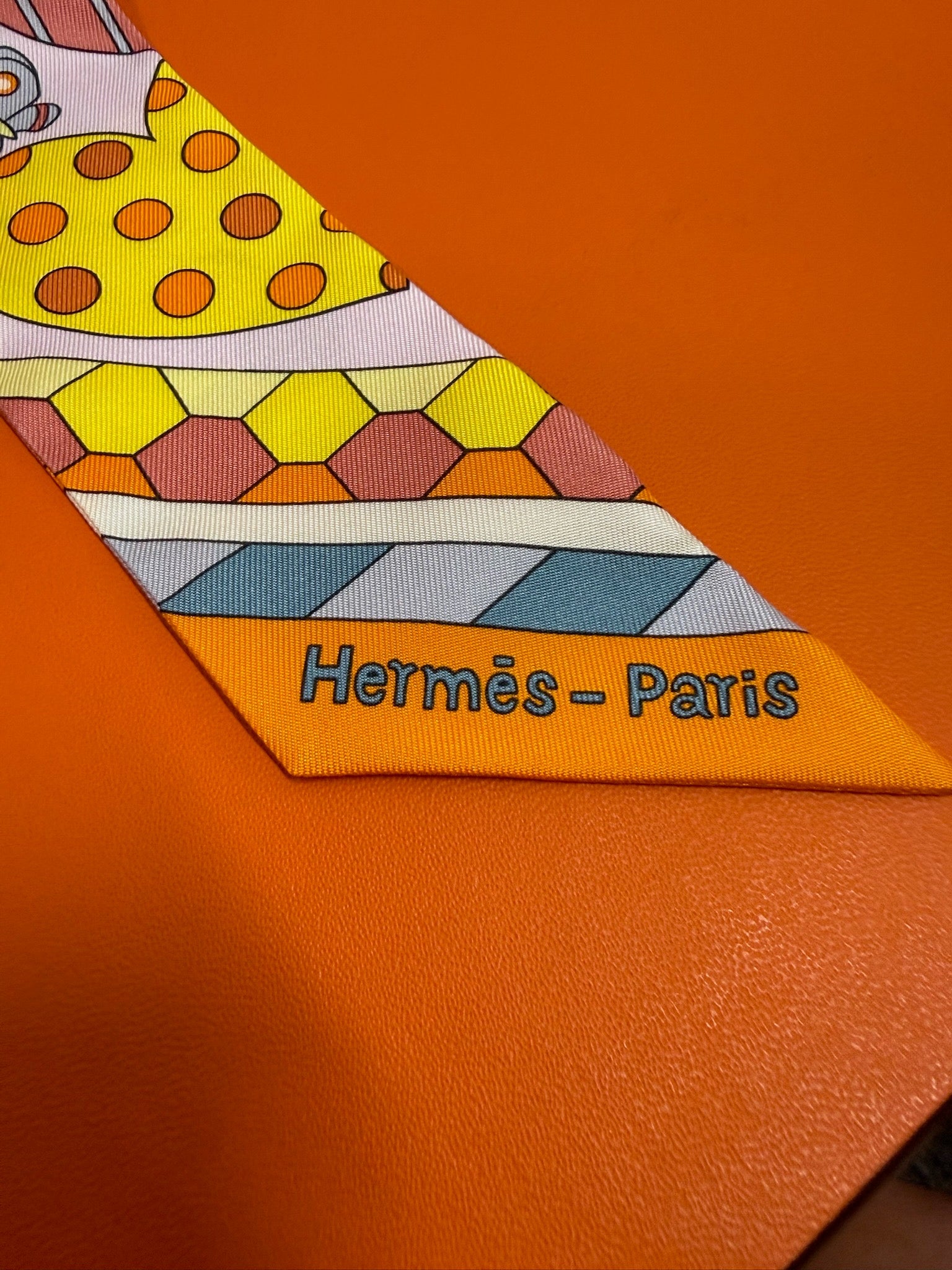 Hermès Twilly - Orange Owl Print image 3