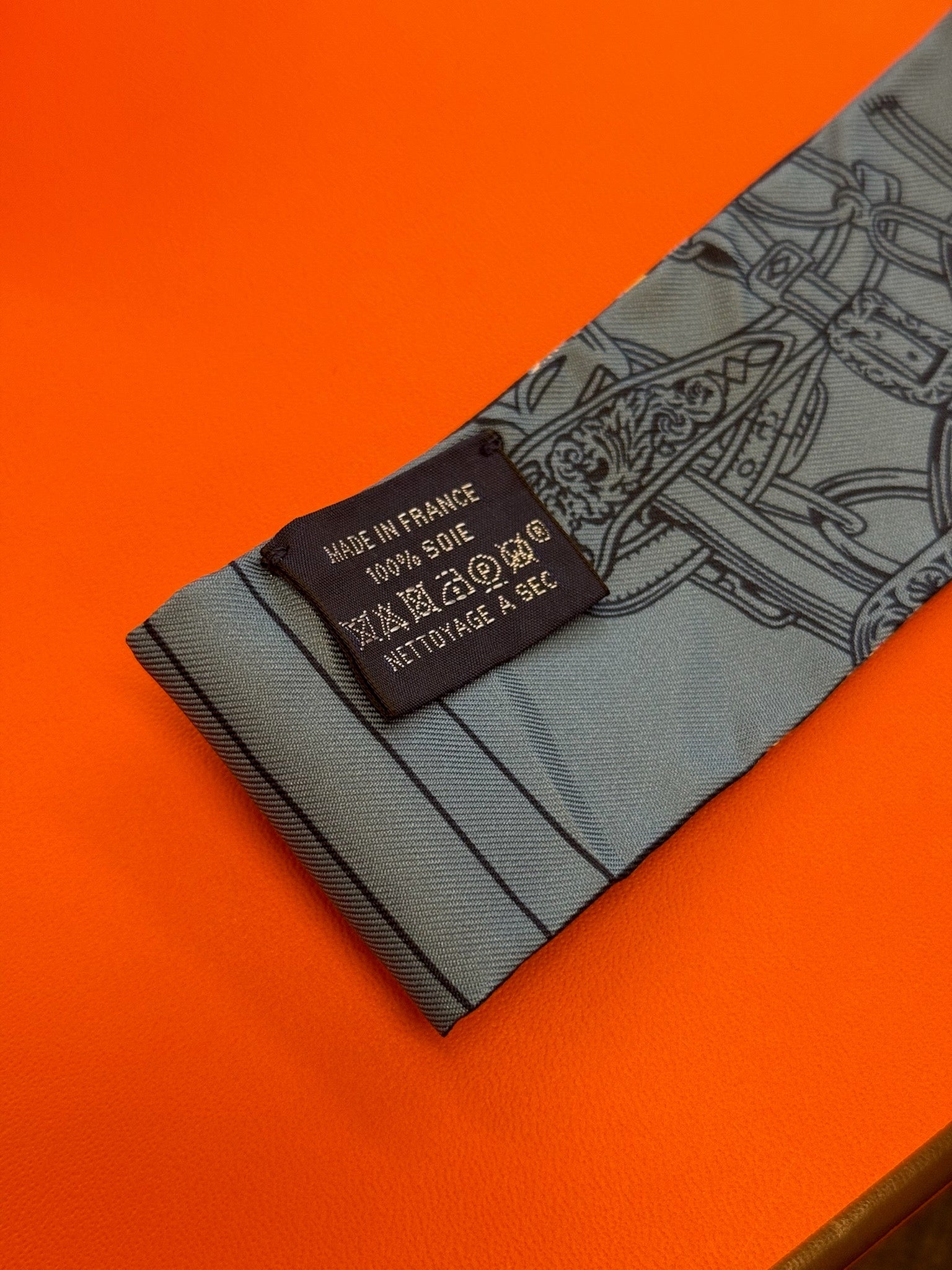 Hermès Twilly - Navy Floral Print image 3