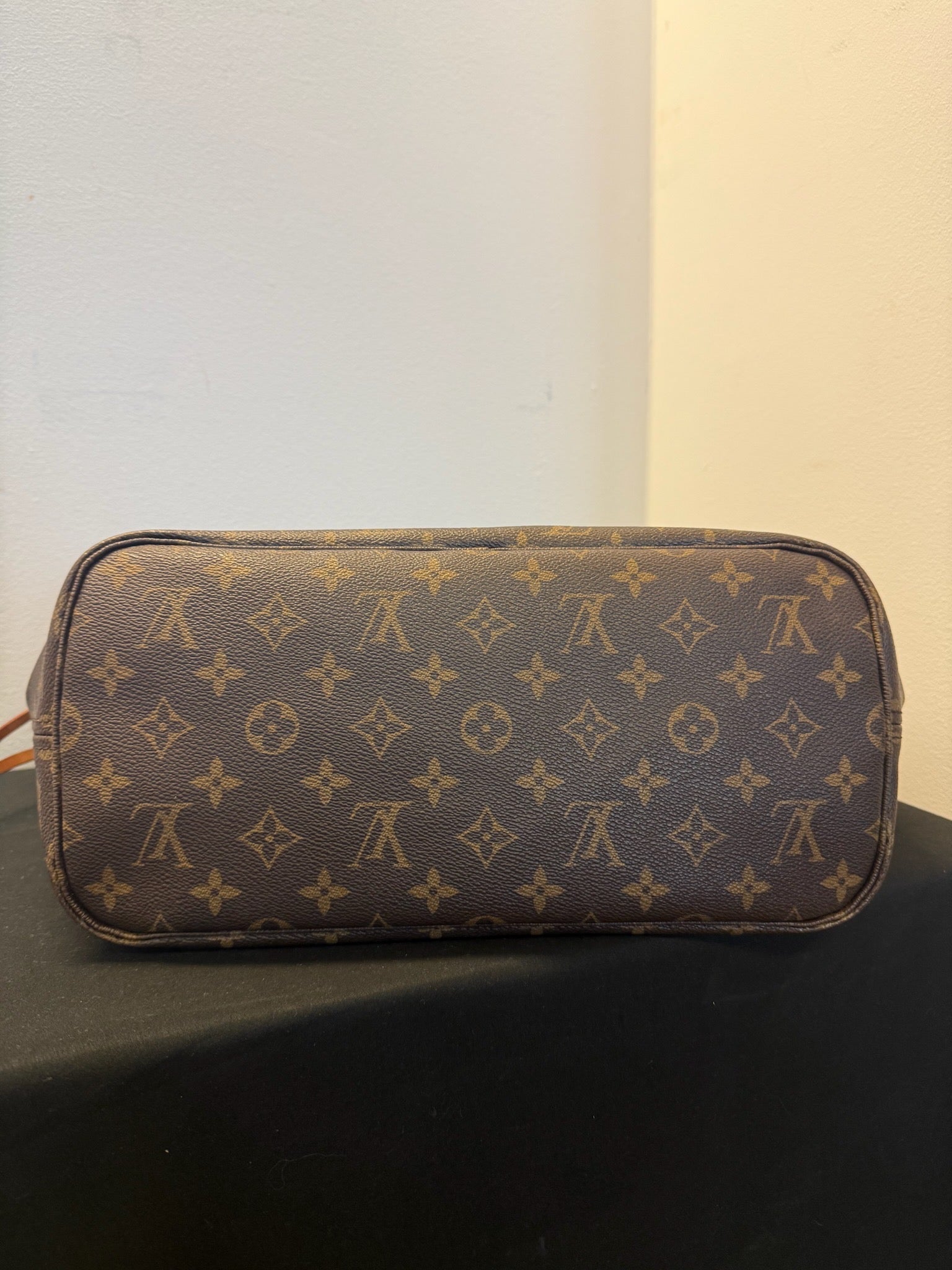 Louis Vuitton Neverfull MM - Monogram image 3