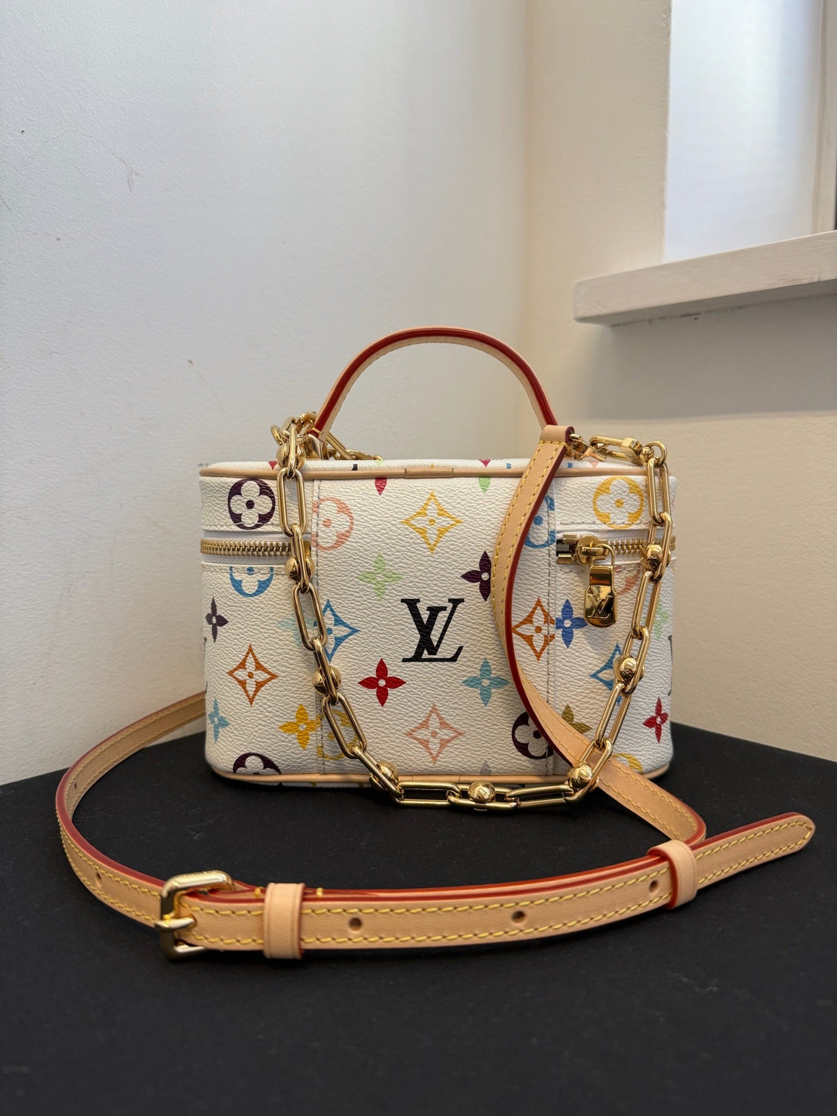 Louis Vuitton x Murakami Vanity Chain Pouch - Multicoloured image 3