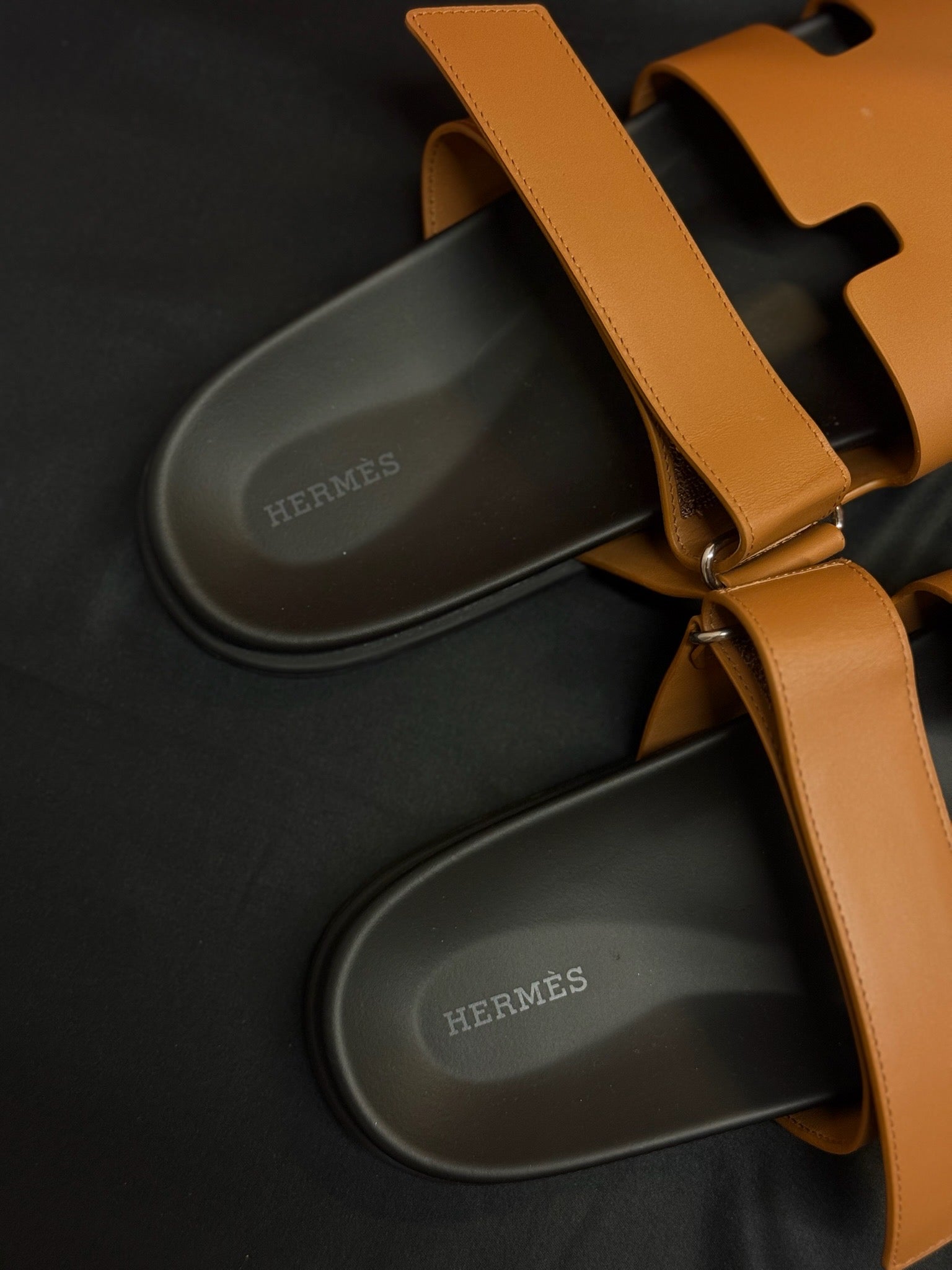 Size EU 46 - Size 46 - Hermès Chypre Sandals - Gold image 4