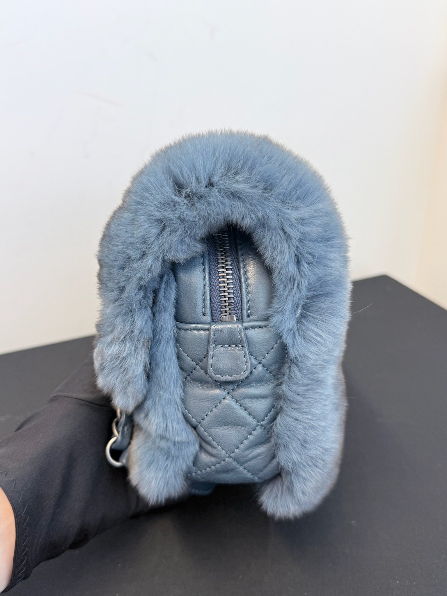 Chanel Blue-Black Gradient Fur Medium Classic Flap Bag image 4