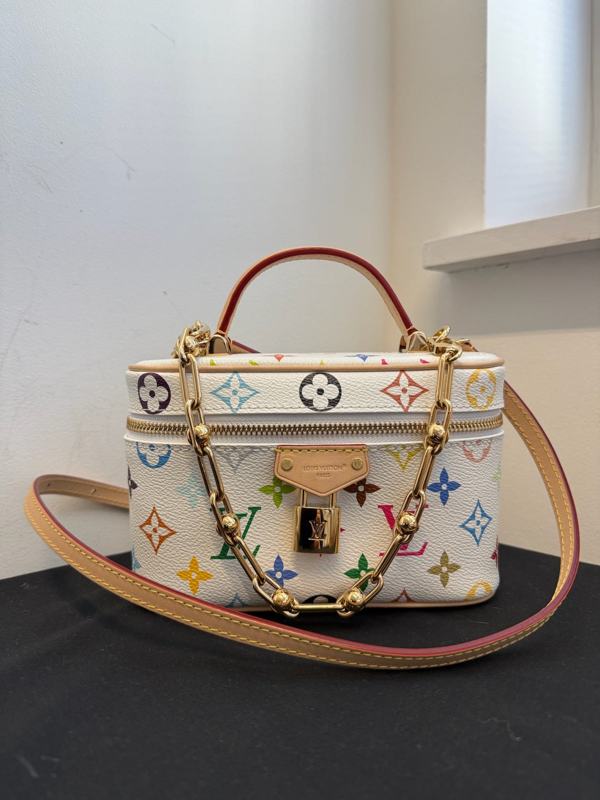 Louis Vuitton x Murakami Vanity Chain Pouch - Multicoloured image 5