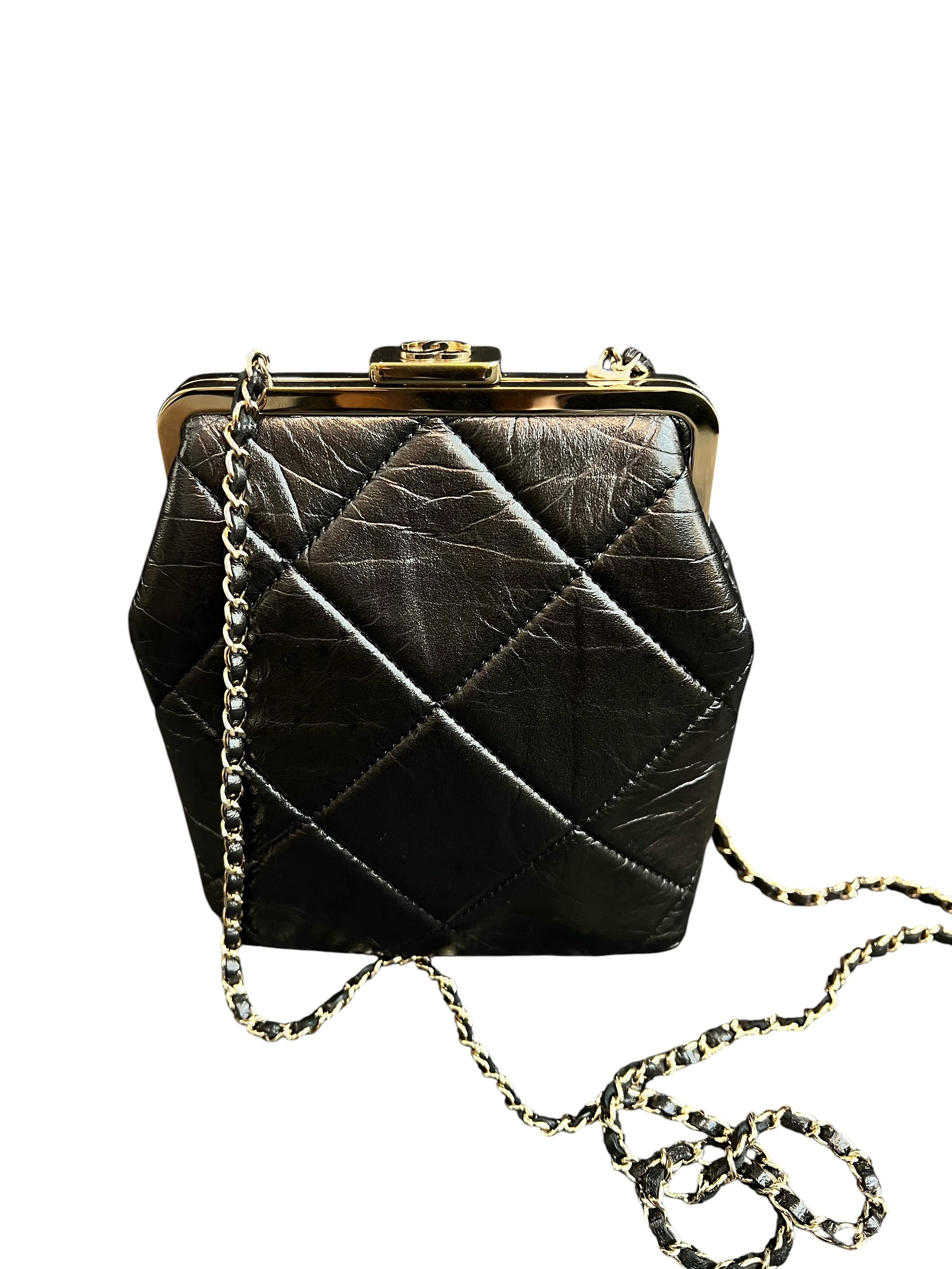 Chanel Kisslock Bag Black Calfskin LGHW SYCYE0512