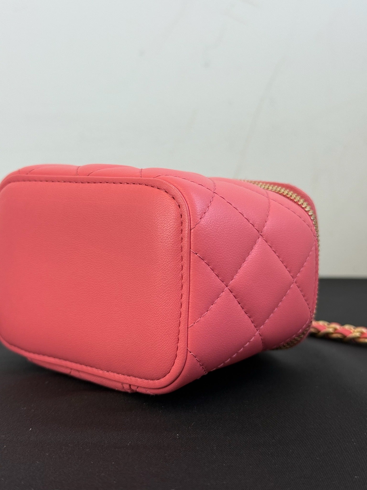 Chanel Vanity Box Bag Pink image 8