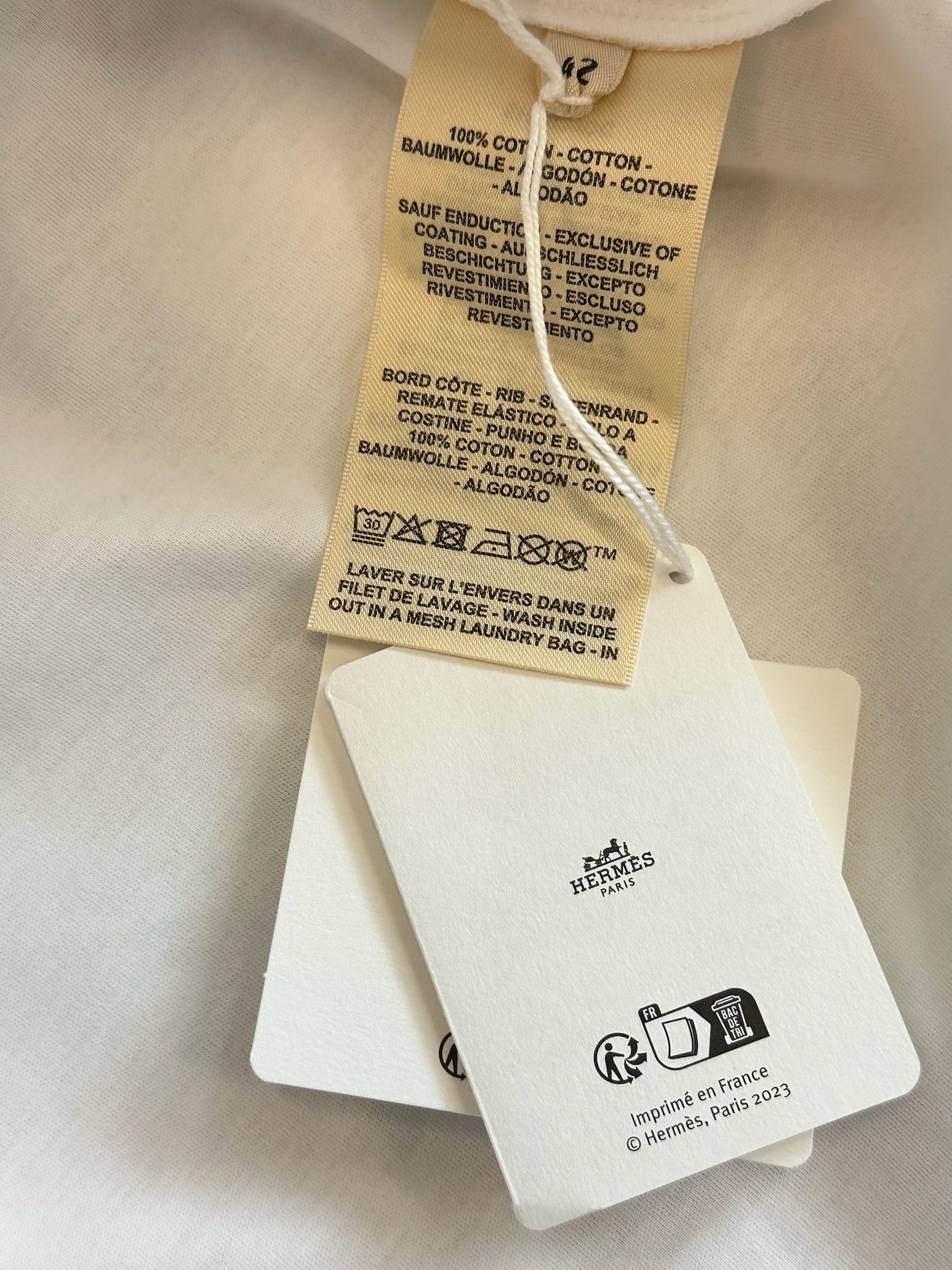 Size 42 - Hermès Printed Candy Libris micro t-shirt