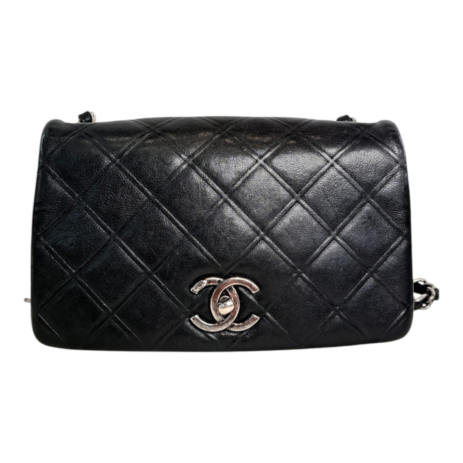 Chanel Black New Chic Flap Bag in Calfskin