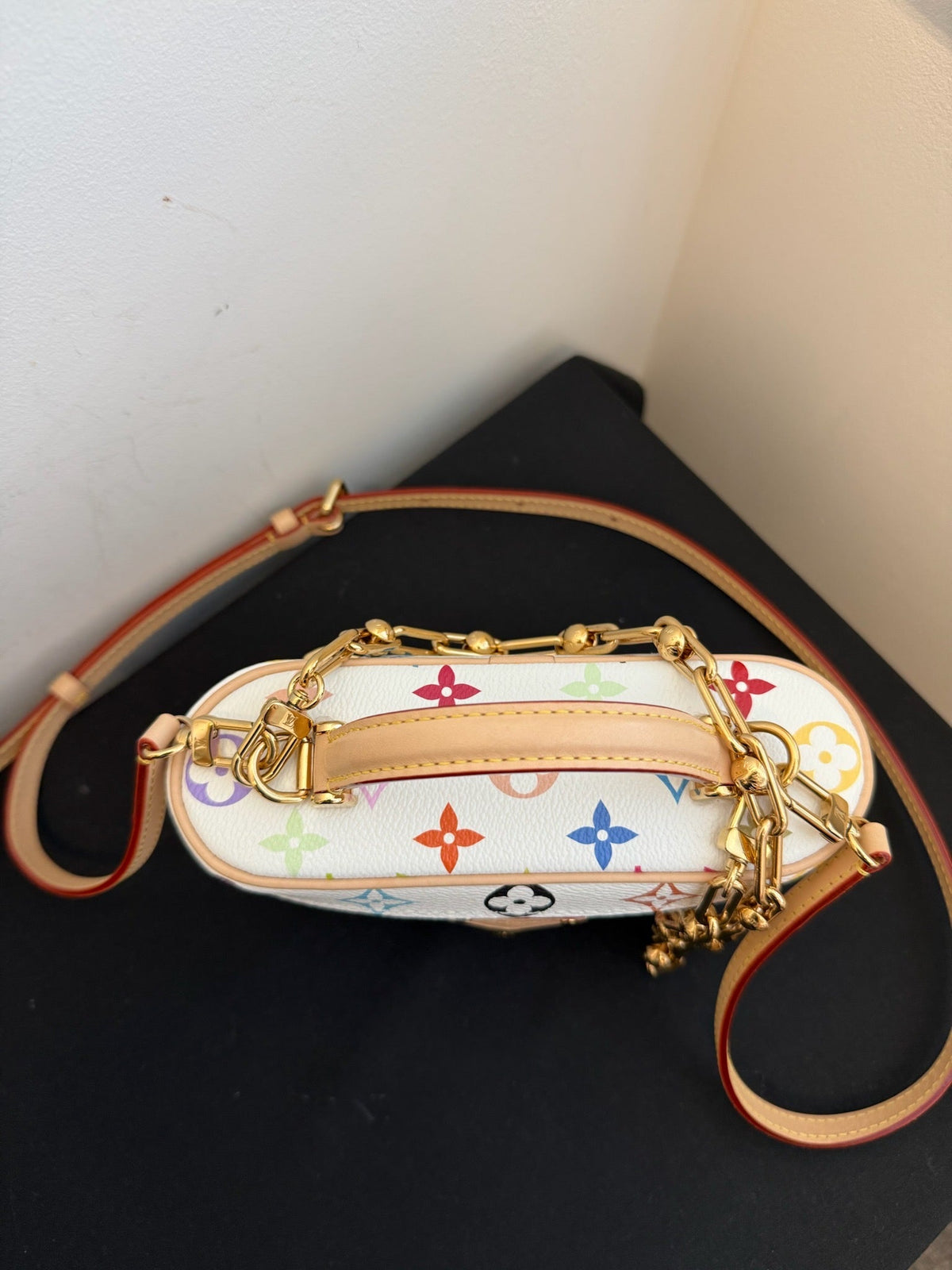 Louis Vuitton x Murakami Vanity Chain Pouch - Multicoloured image 10