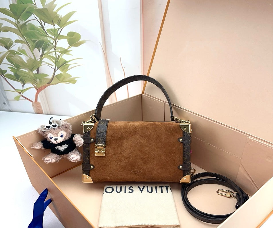 Louis Vuitton Brown Suede Monogram Handle Trunk Bag 20500702