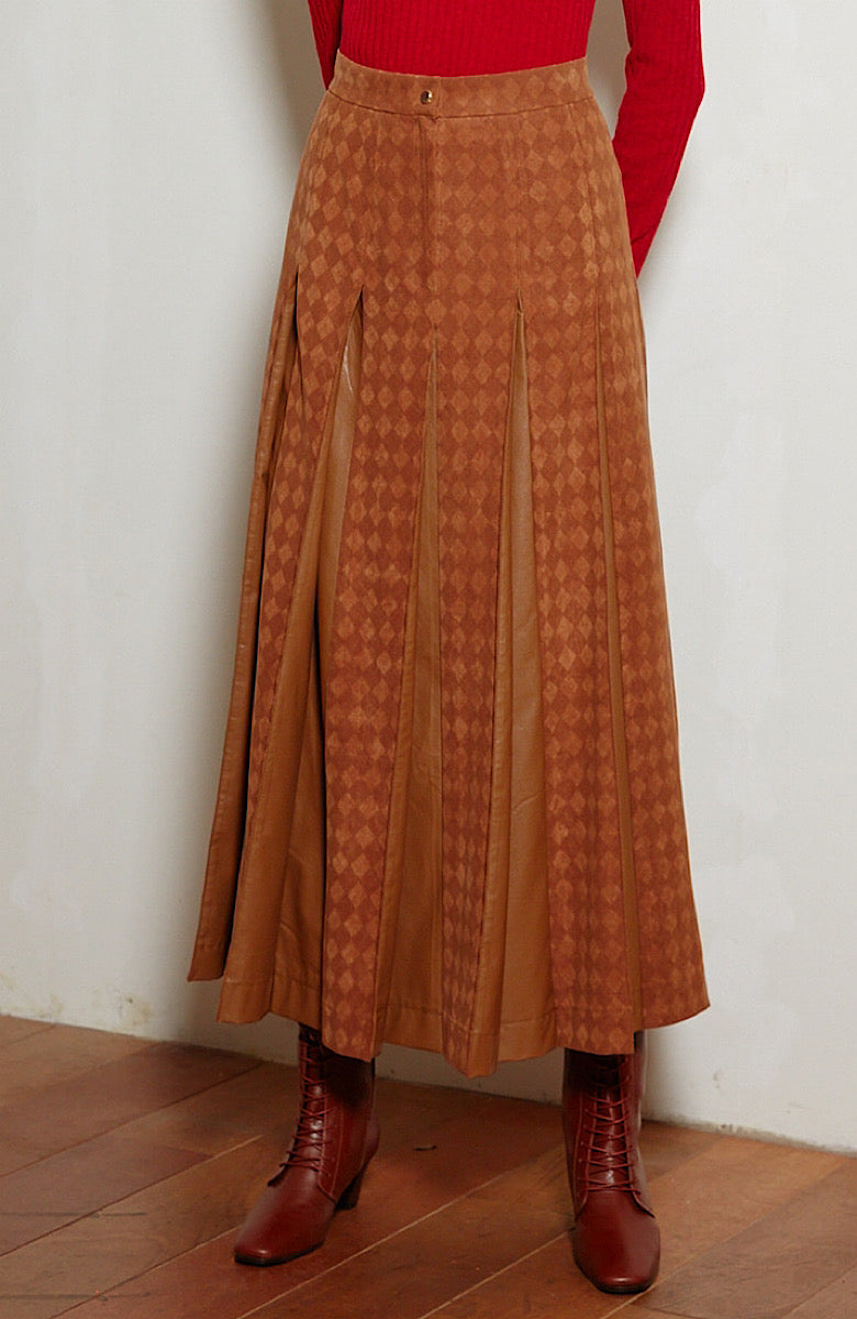 PLEATED MAXI SKIRT