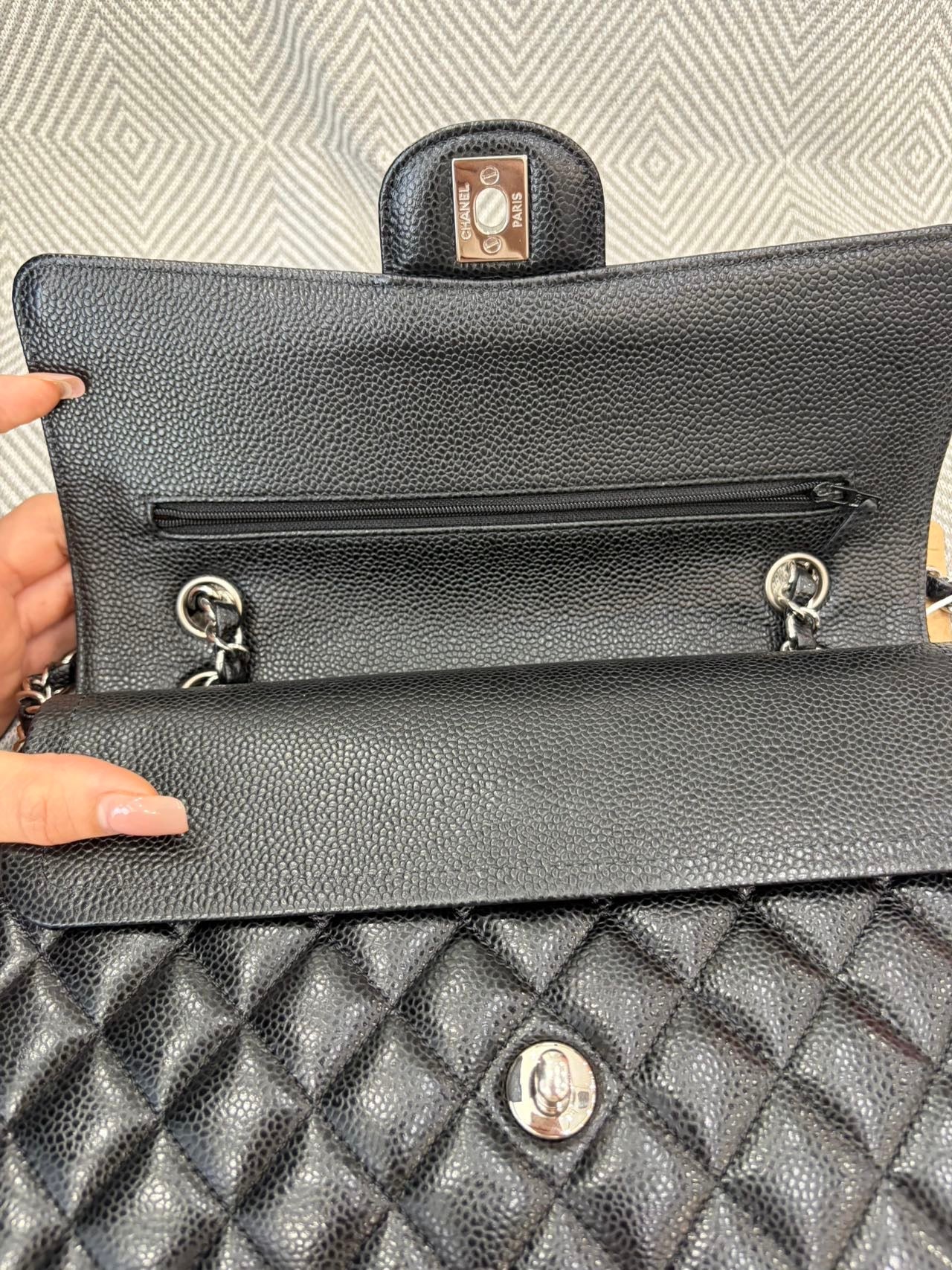 Chanel Classic Flap Medium