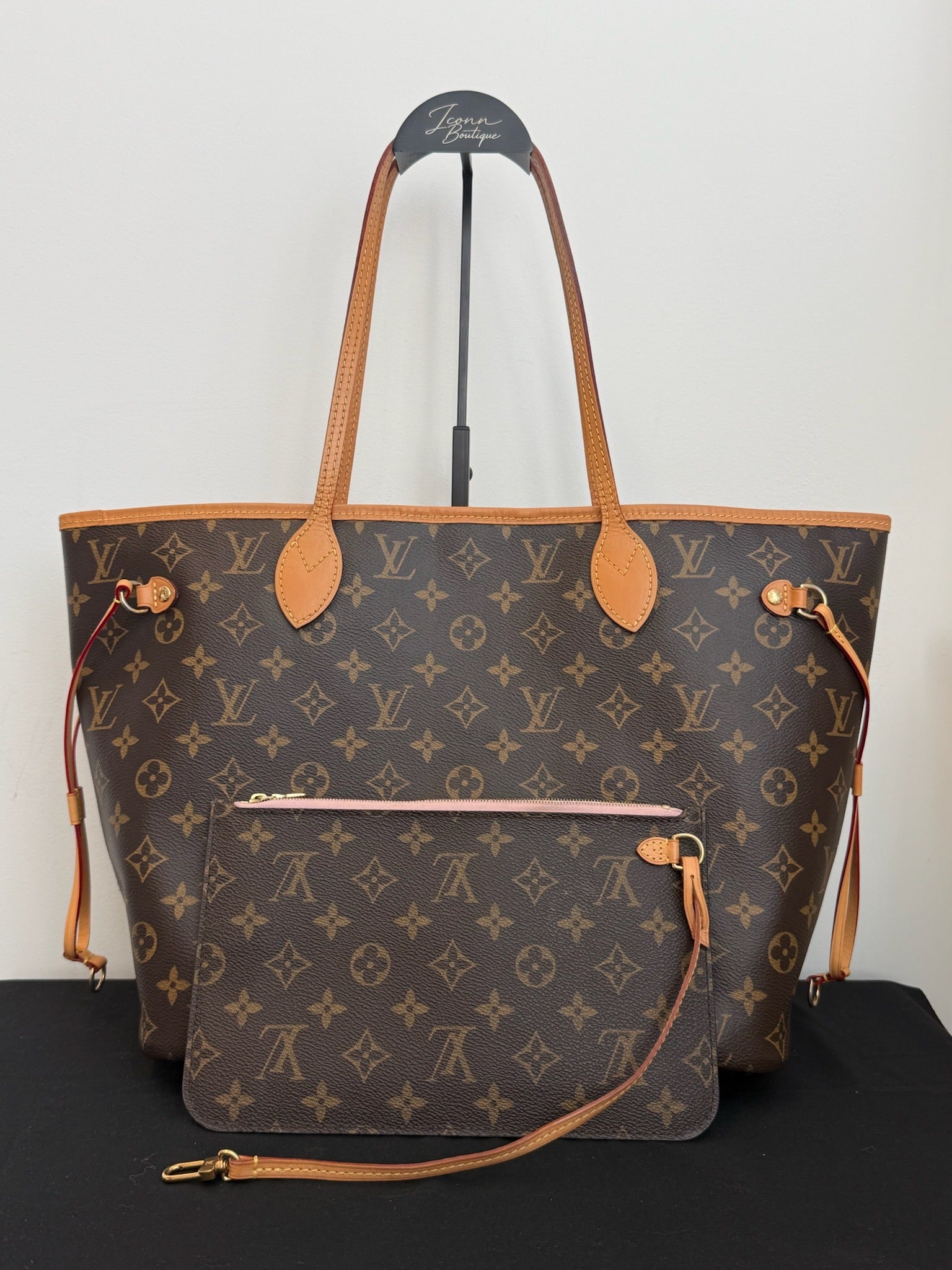 Louis Vuitton Neverfull Monogram Pink Interior Tote Bag Monogram with pink interior image 11