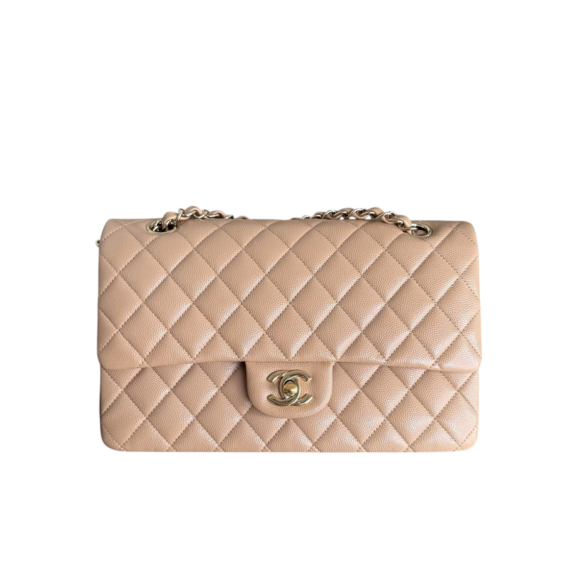 Luxury Evermore Chanel Classic Flap Medium 25cm 手袋,焦糖色鱼子酱皮,配有标志性菱格纹和金色五金配件