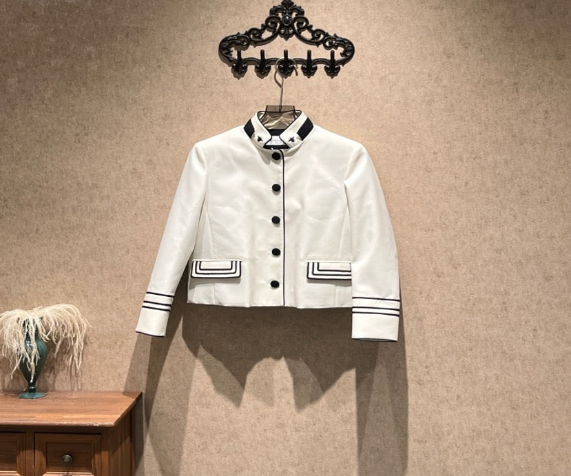 Dior 26 New Bee Embroidered Stand Collar Jacket / Size 38 / Brand New with Original Lock / 45548 SYCF45548