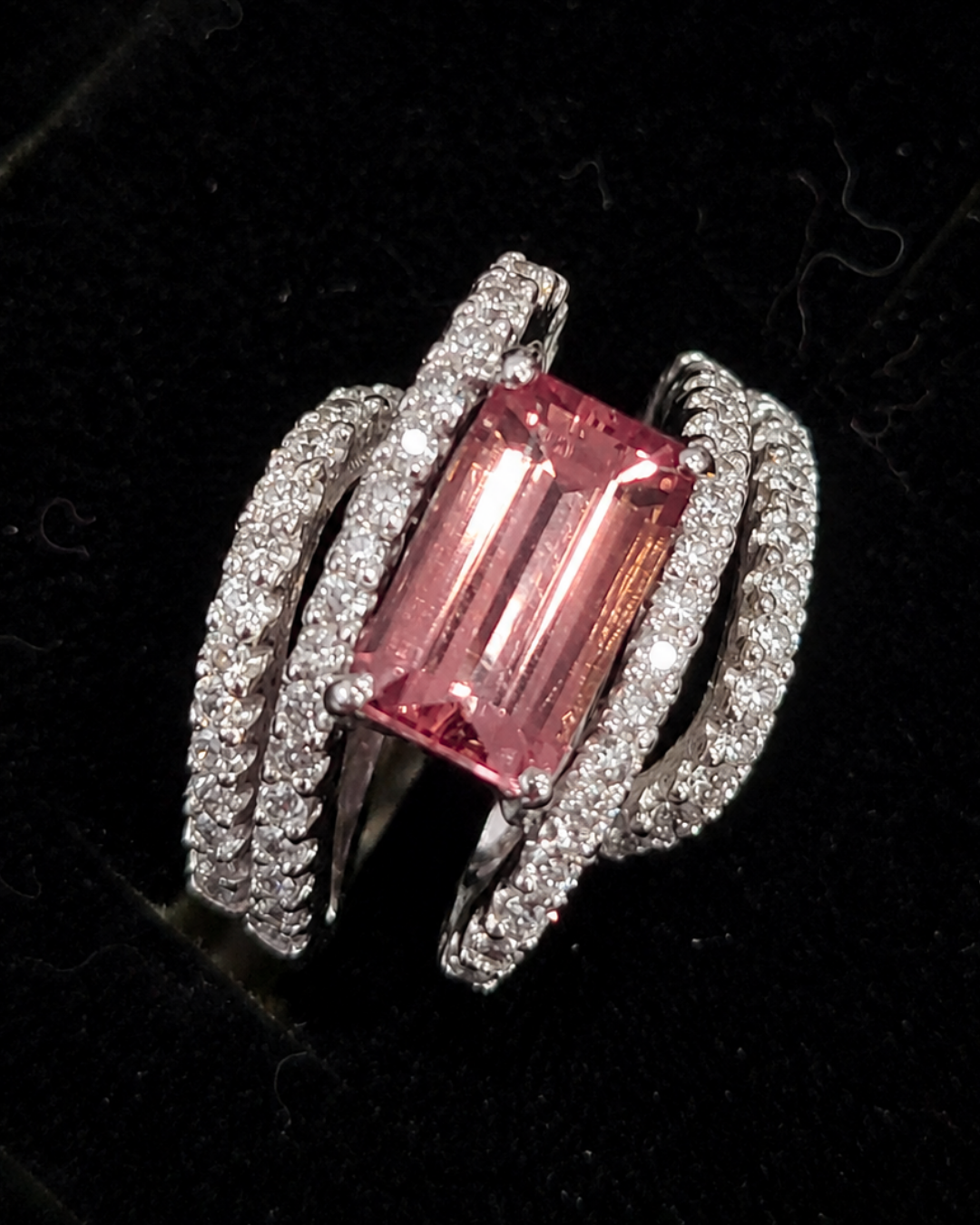 Brazil Imperial Topaz Ring in 18KWG / T2.36ct / D0.70ct 799 JJC0664