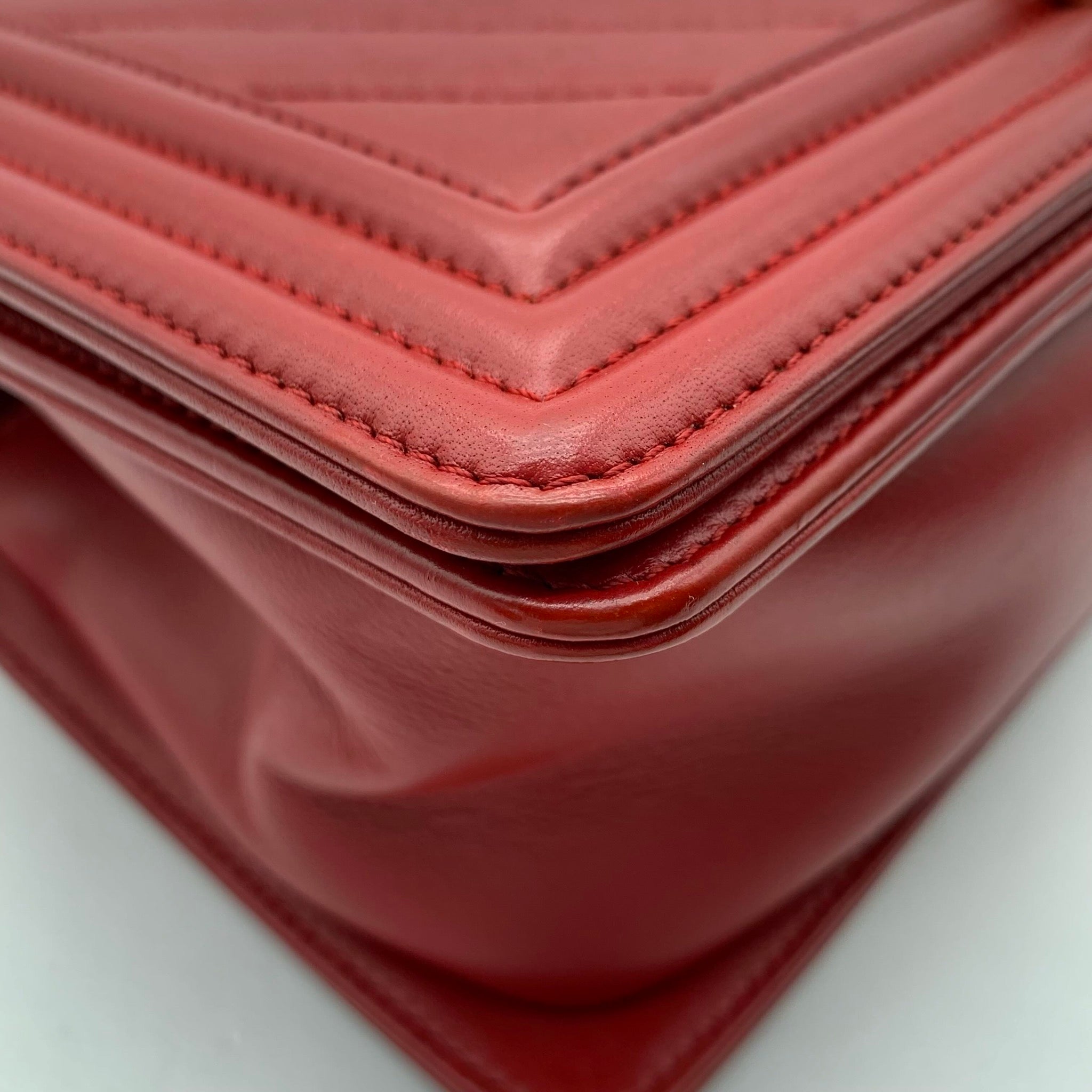 Chanel Boy Medium Flap Bag Red image 15