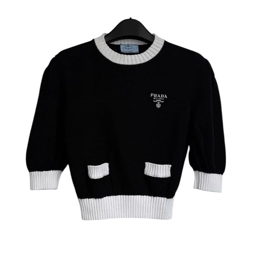 Prada Black/White Ribbed Cotton Sweater Sz 38 SYCYA123