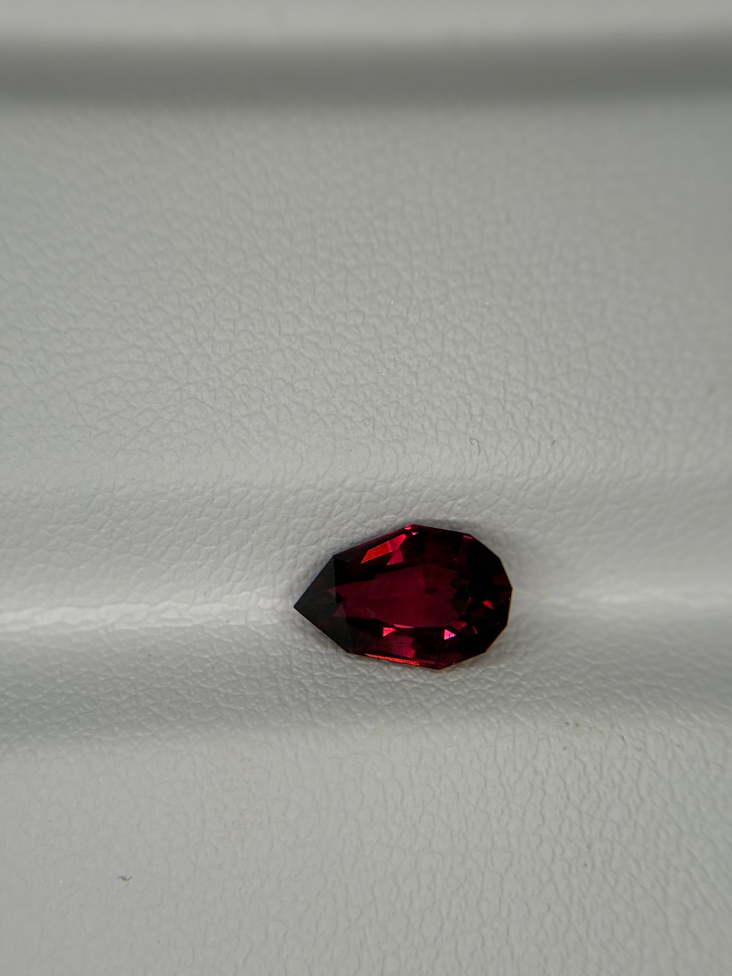 1.80ct Malaya Garnet (Zaddy's cut) THAIC0653