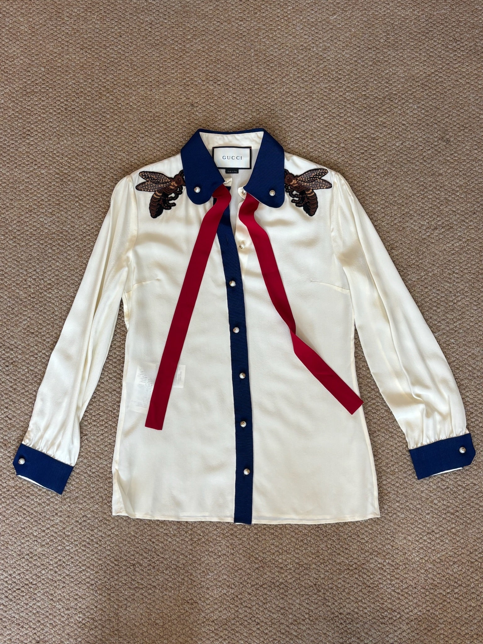 Size 36 - Gucci Cream Silk Contrast Trim Neck Tie Detail Shirt