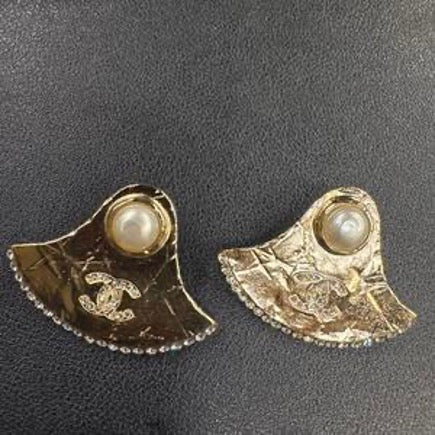 CHANEL 2019 Egyptian Axe Earrings NC605013