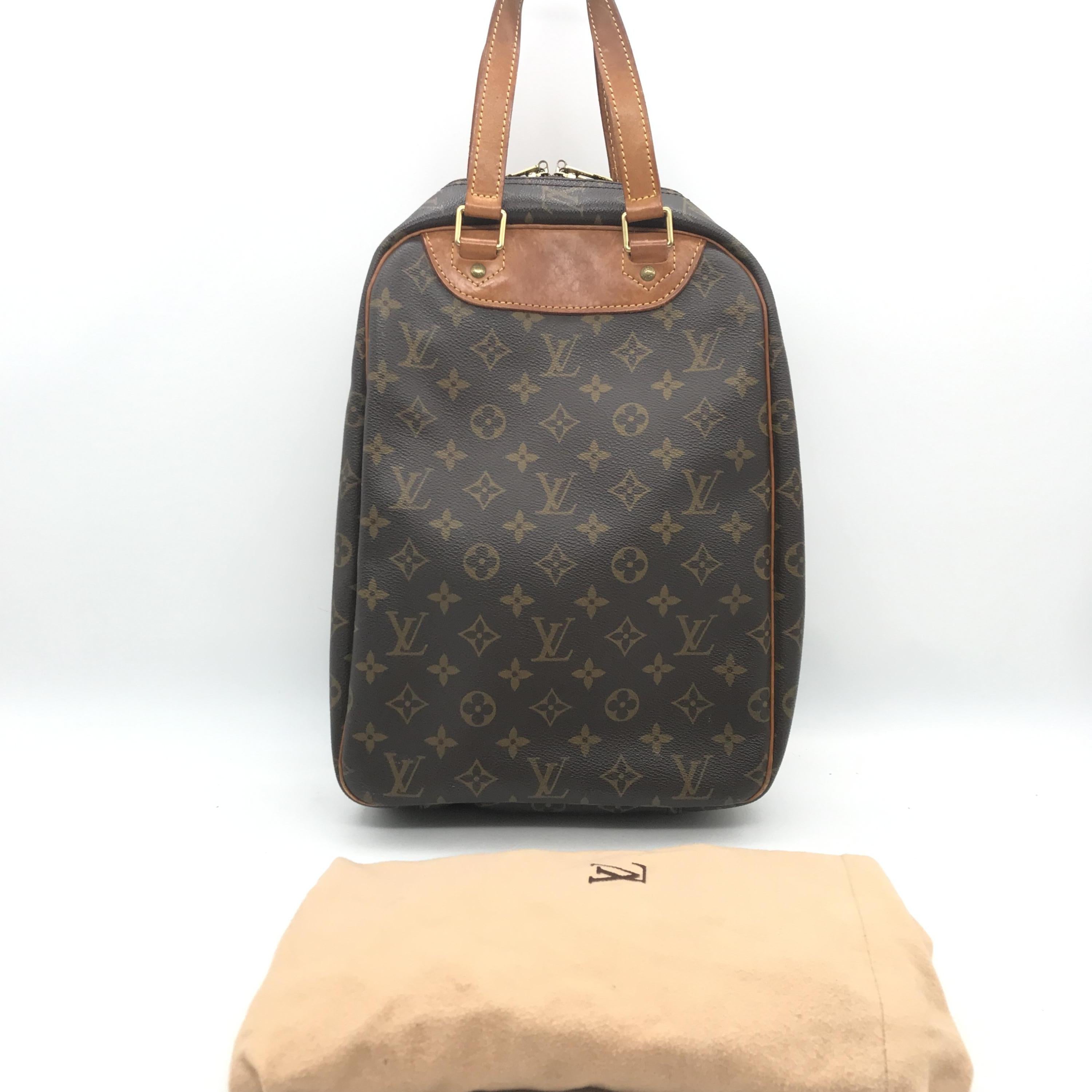 Louis Vuitton Monogram Pattern Brown Excursion Handbag With Handles C318999