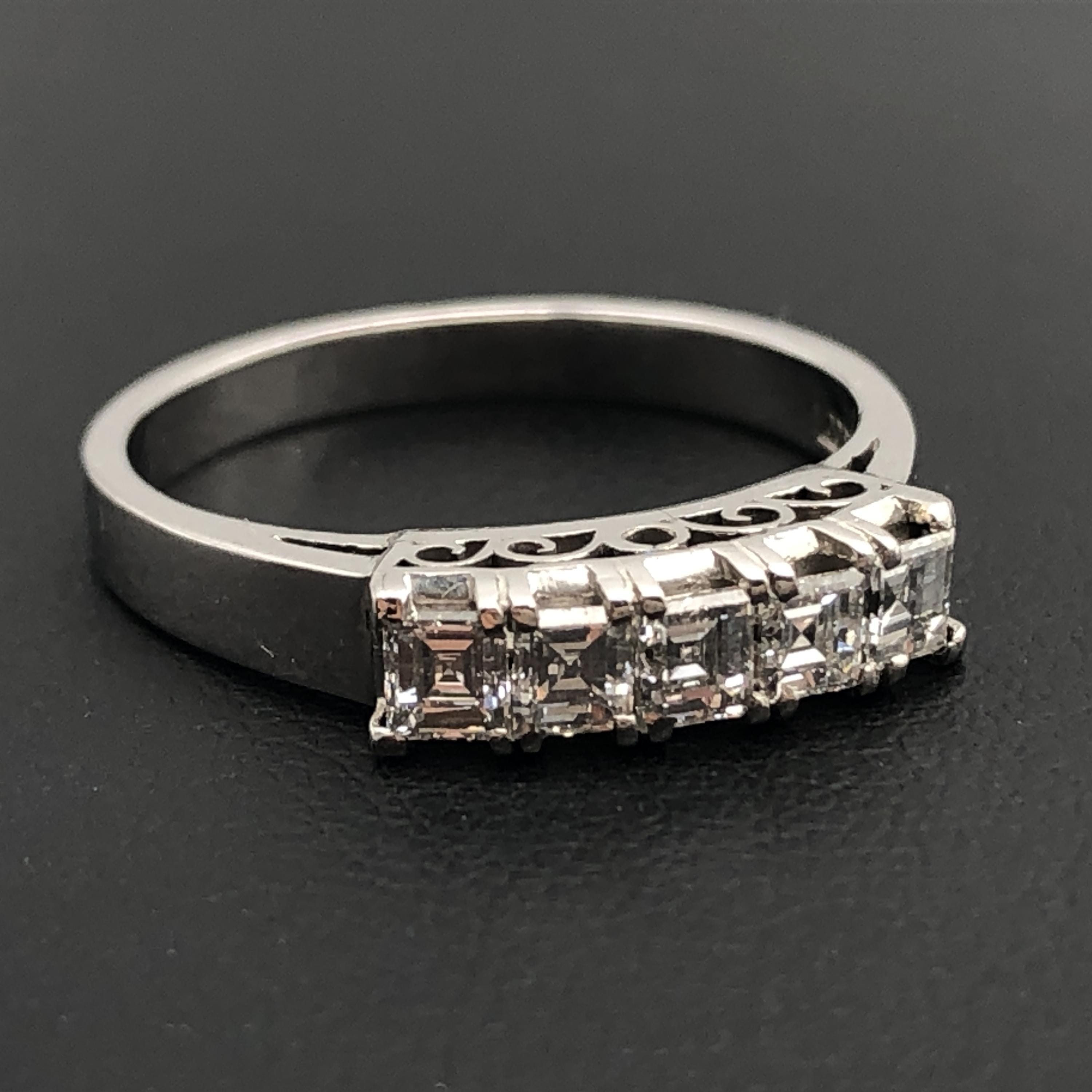 Custom Jewelry Diamond Ring, D(0.55ct), PT900, 4.1g, US Size 6 C297044