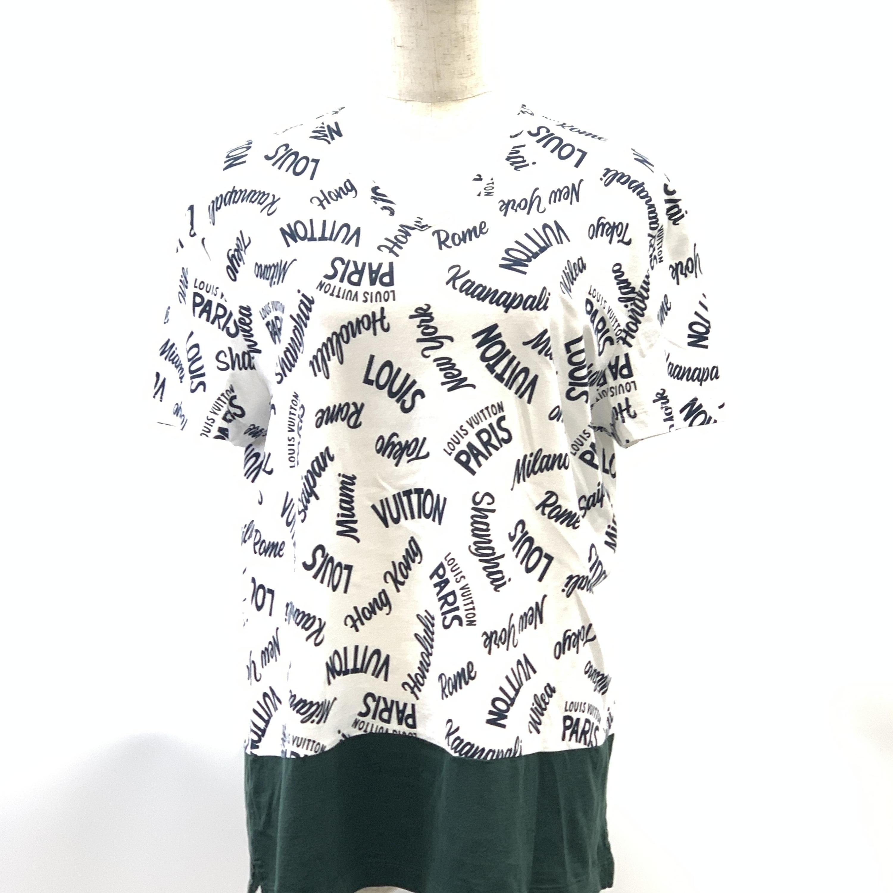 Louis Vuitton Graffiti Print Oversized T-Shirt C323804
