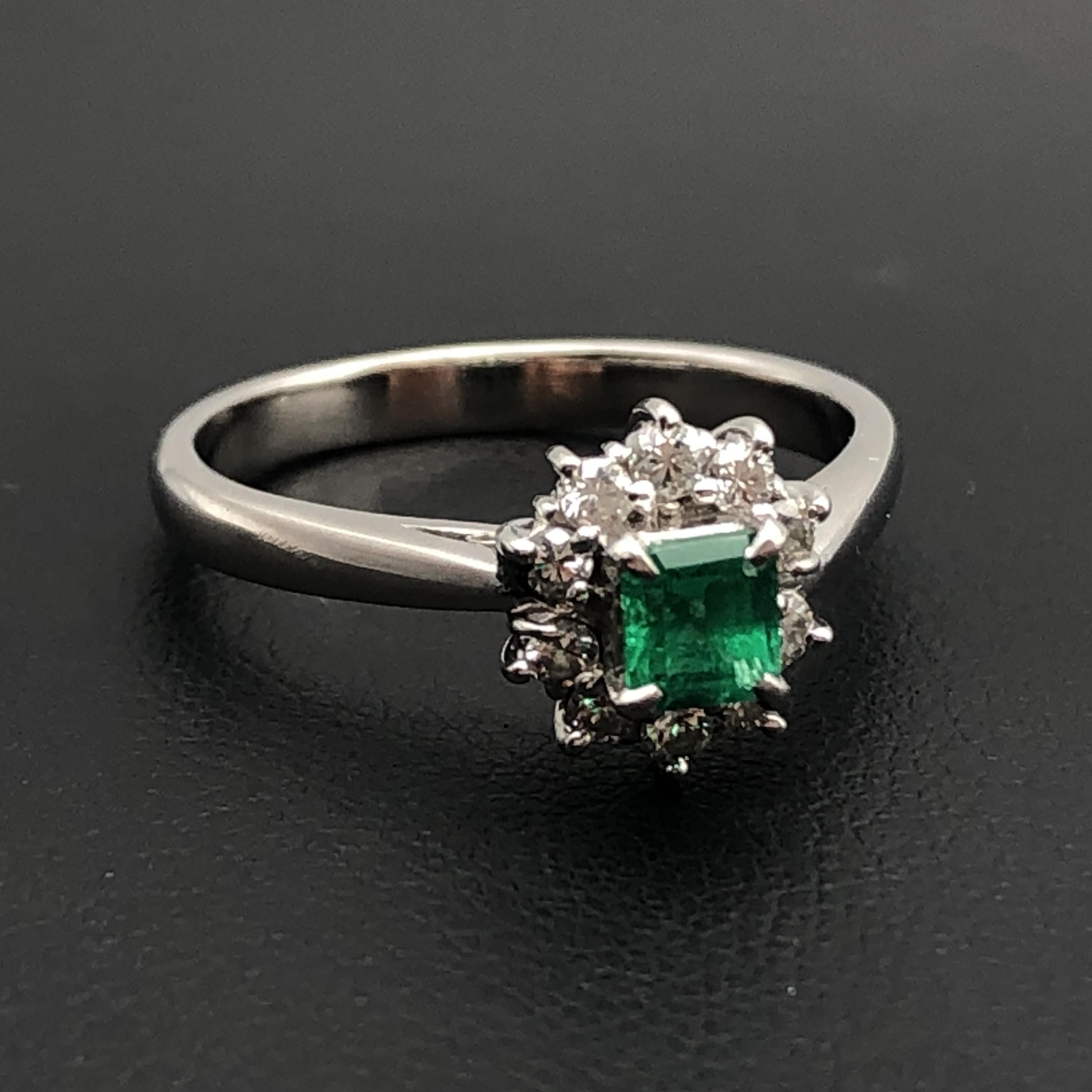 Custom Jewelry 1P Emerald & Diamond Ring, E(0.31ct), D(0.25ct), PT900, 5.0g, US Size 7 C355895
