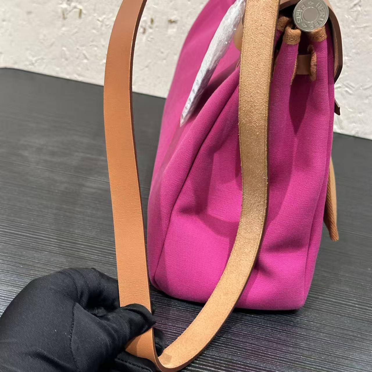 Hermès Herbag 31 Two-Tone Convertible Bag - Fuchsia & Tan