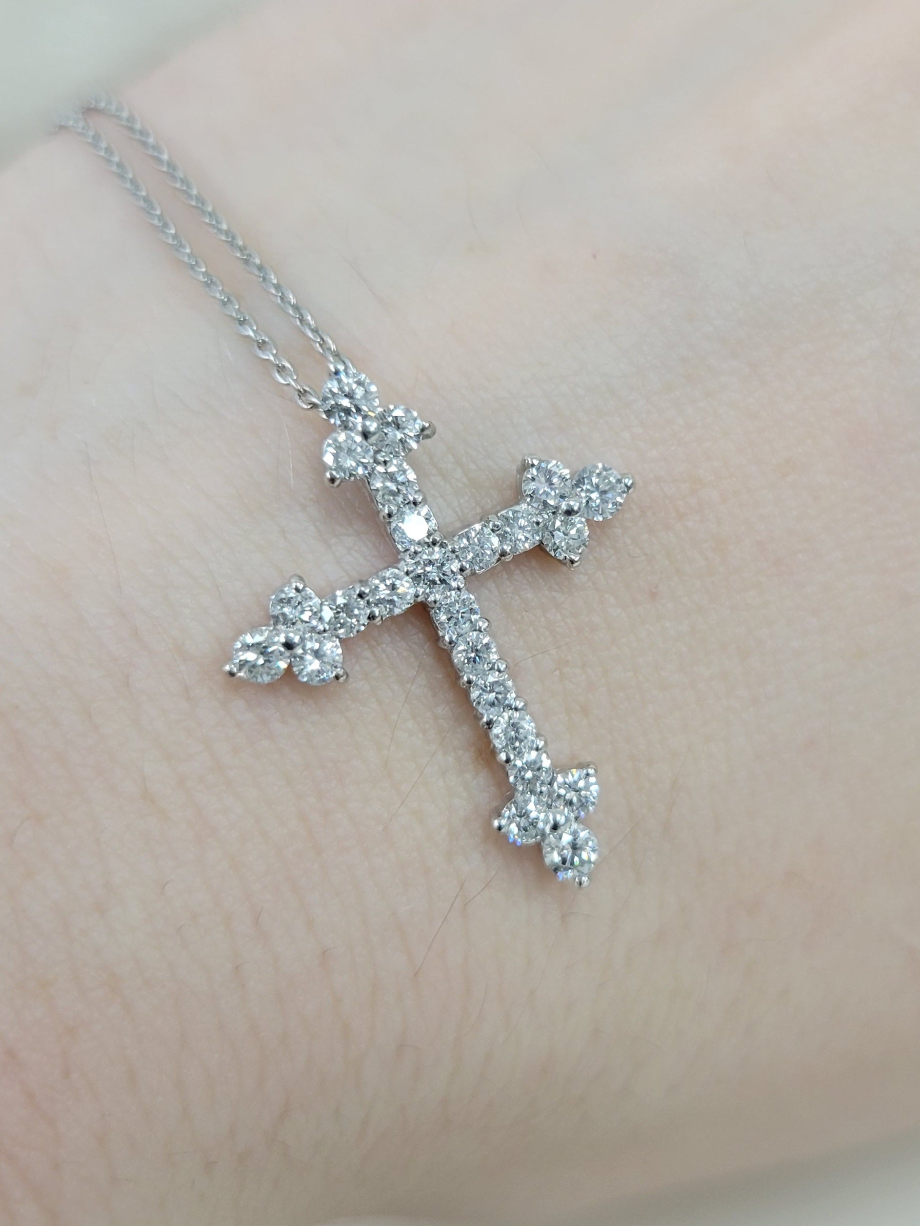Diamond Cross Necklace 1ct in Pt900 (XX4053-1) JJC1460