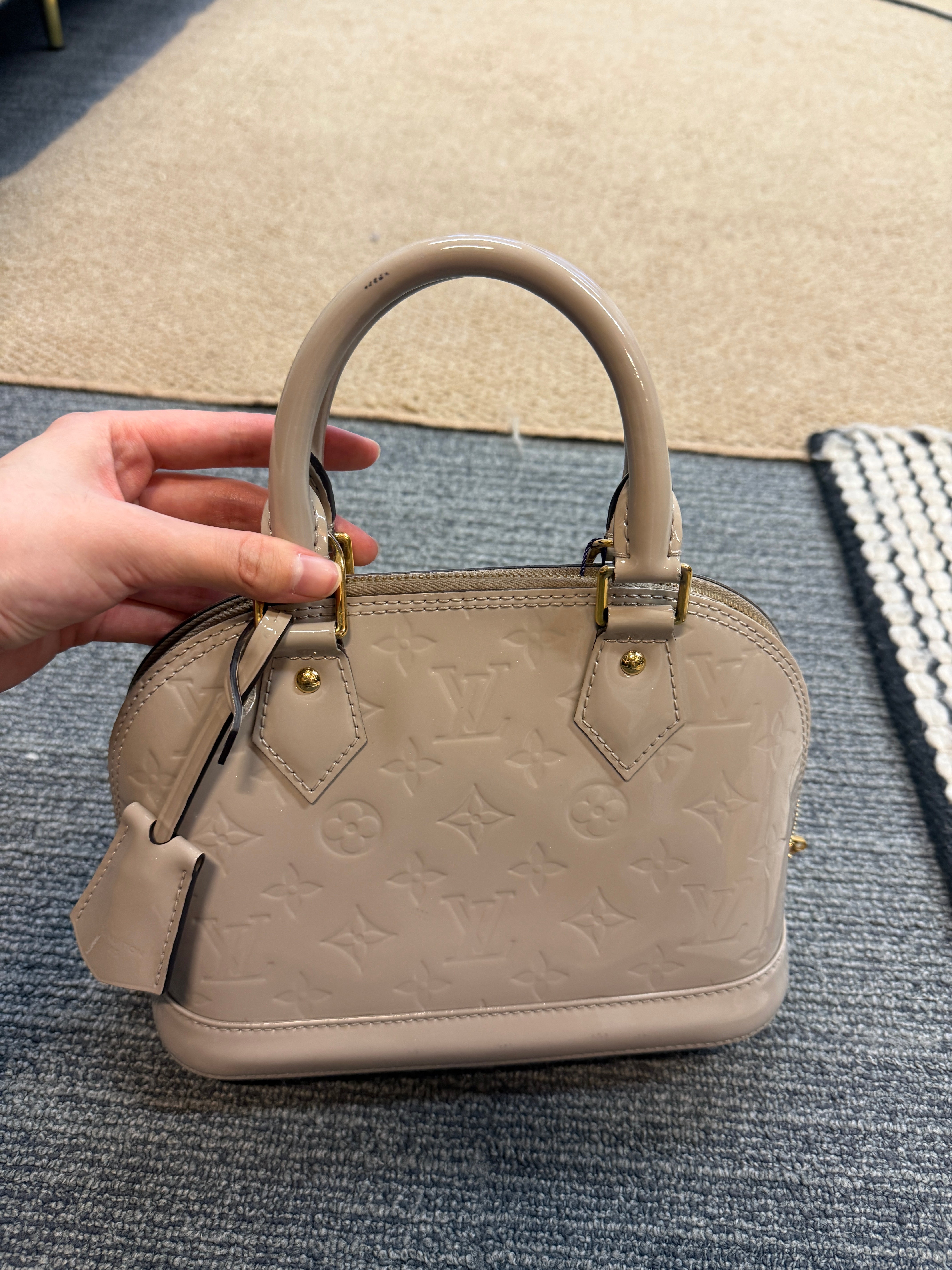 Louis Vuitton Alma BB Grey Patent Leather
