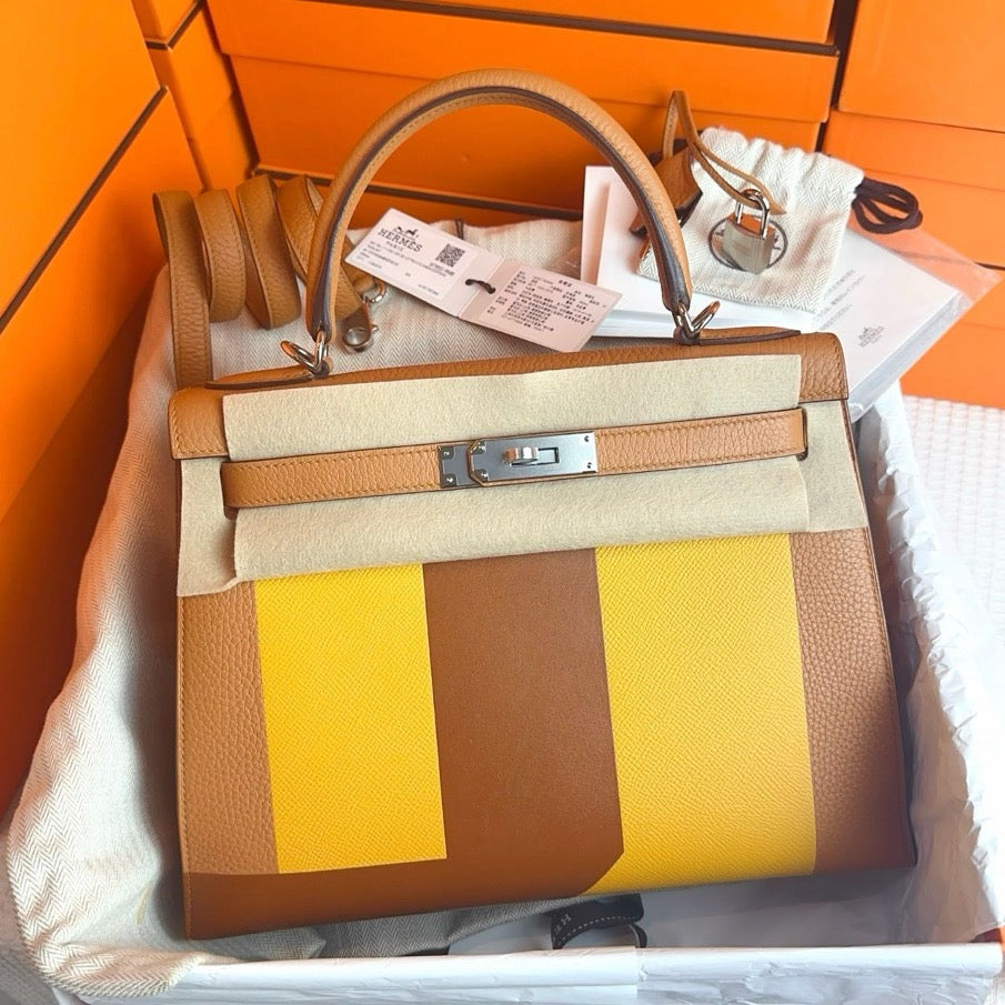 Hermes Kelly 28 Limited Edition Toffee Gold S-Letter Bag with Burgundy Interior SYC2174