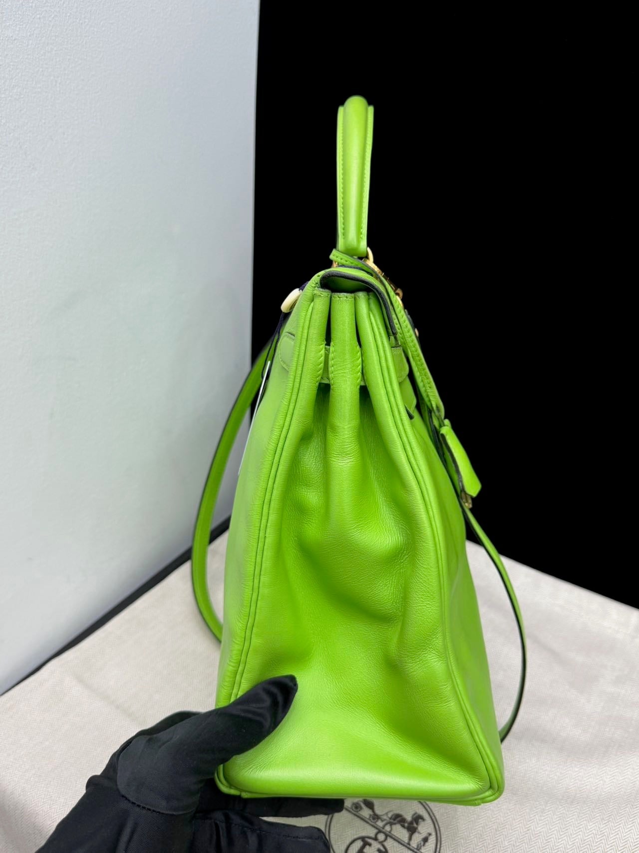 Hermès Kelly 35 Green GHW Square B