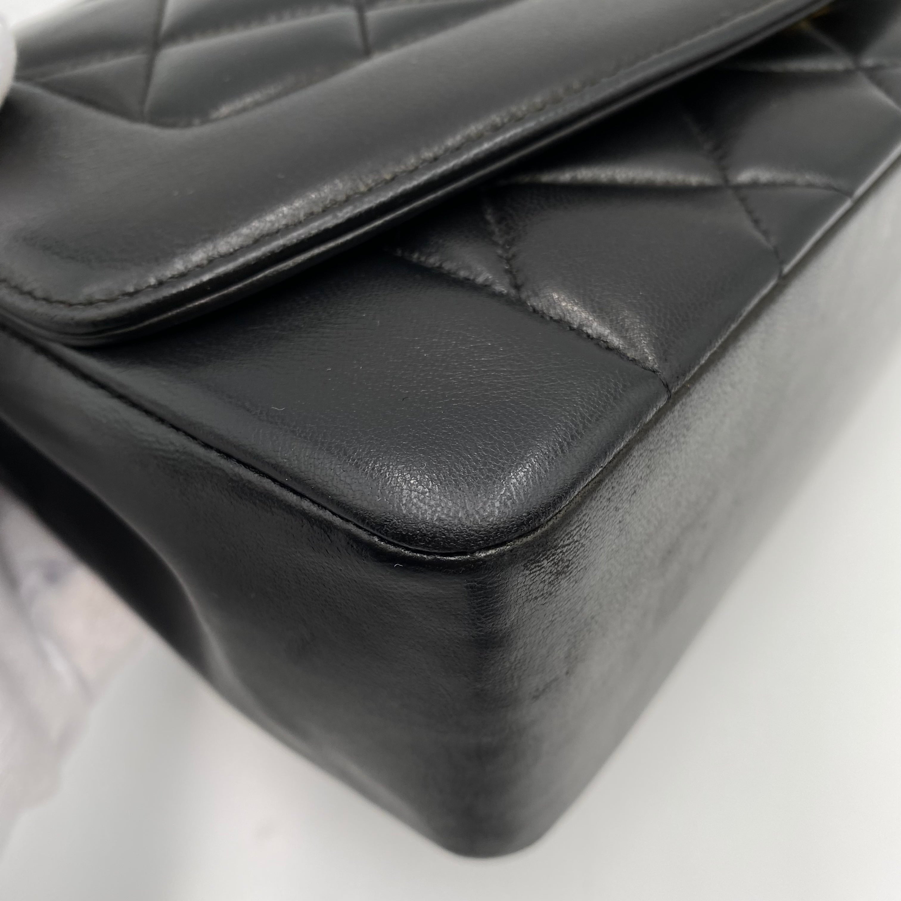 CHANEL VINTAGE DIANA MEDIUM CHAIN SHOULDER BAG BLACK LAMB SKIN 90220274