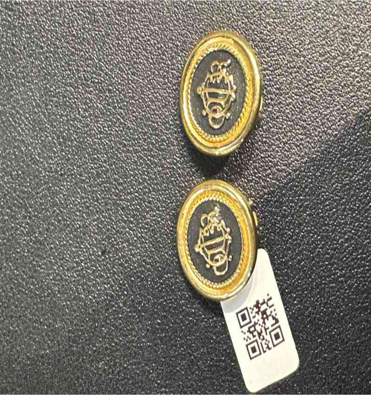 Dior Black Gold Pumpkin Carriage Ear Clips LZ601306