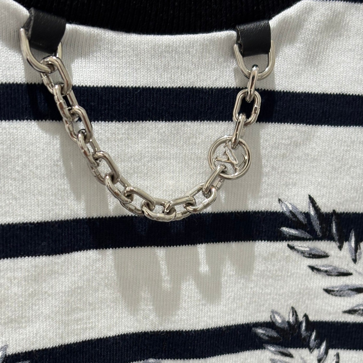 Louis Vuitton White Cotton T shirt in size L
