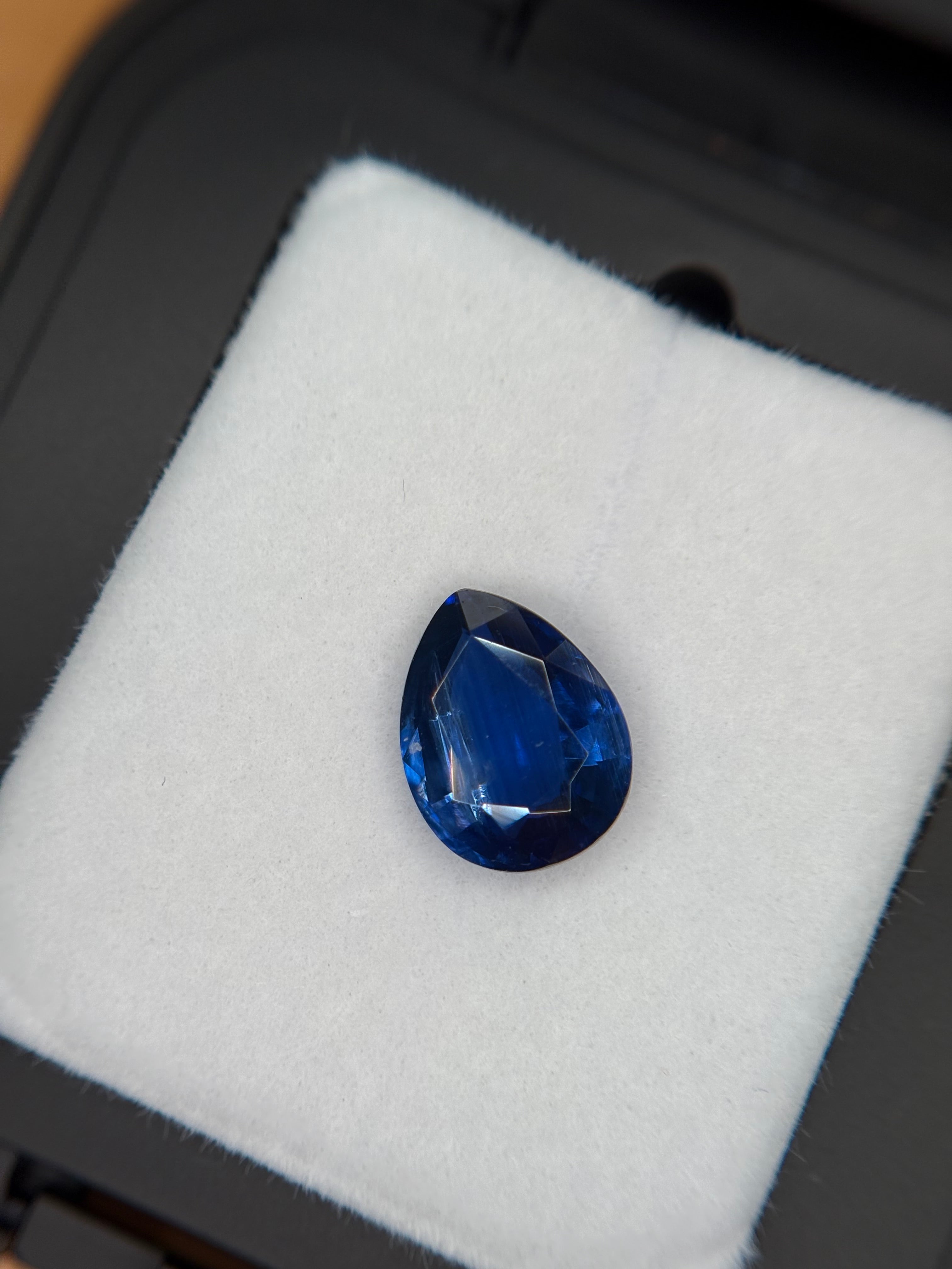 2.50ct Royal Blue Kyanite Pear THAIC0522