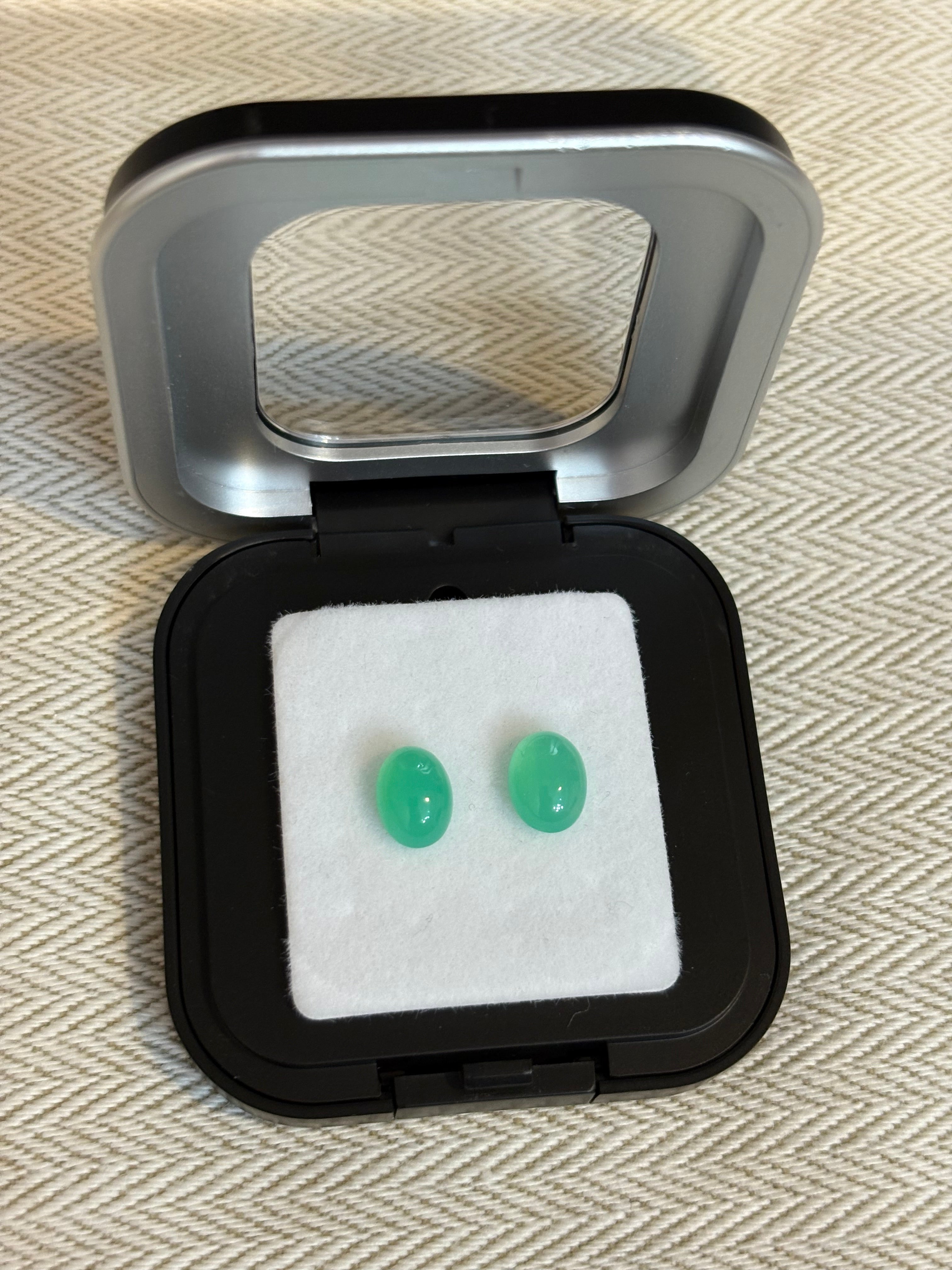 2.55ct Fine Chrysoprase Oval PAIR THAIC0447