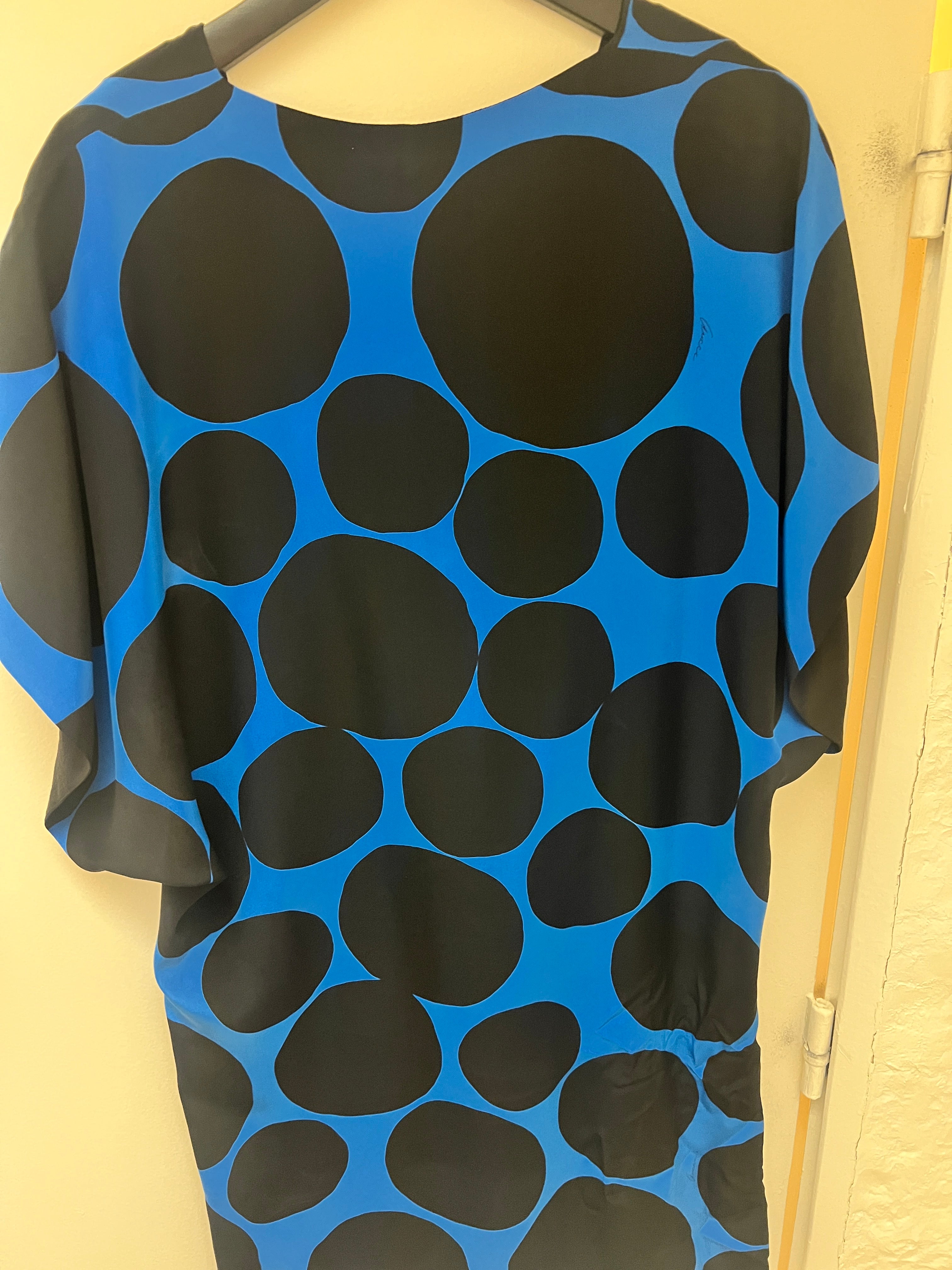 Gucci silk Dress AKC1187