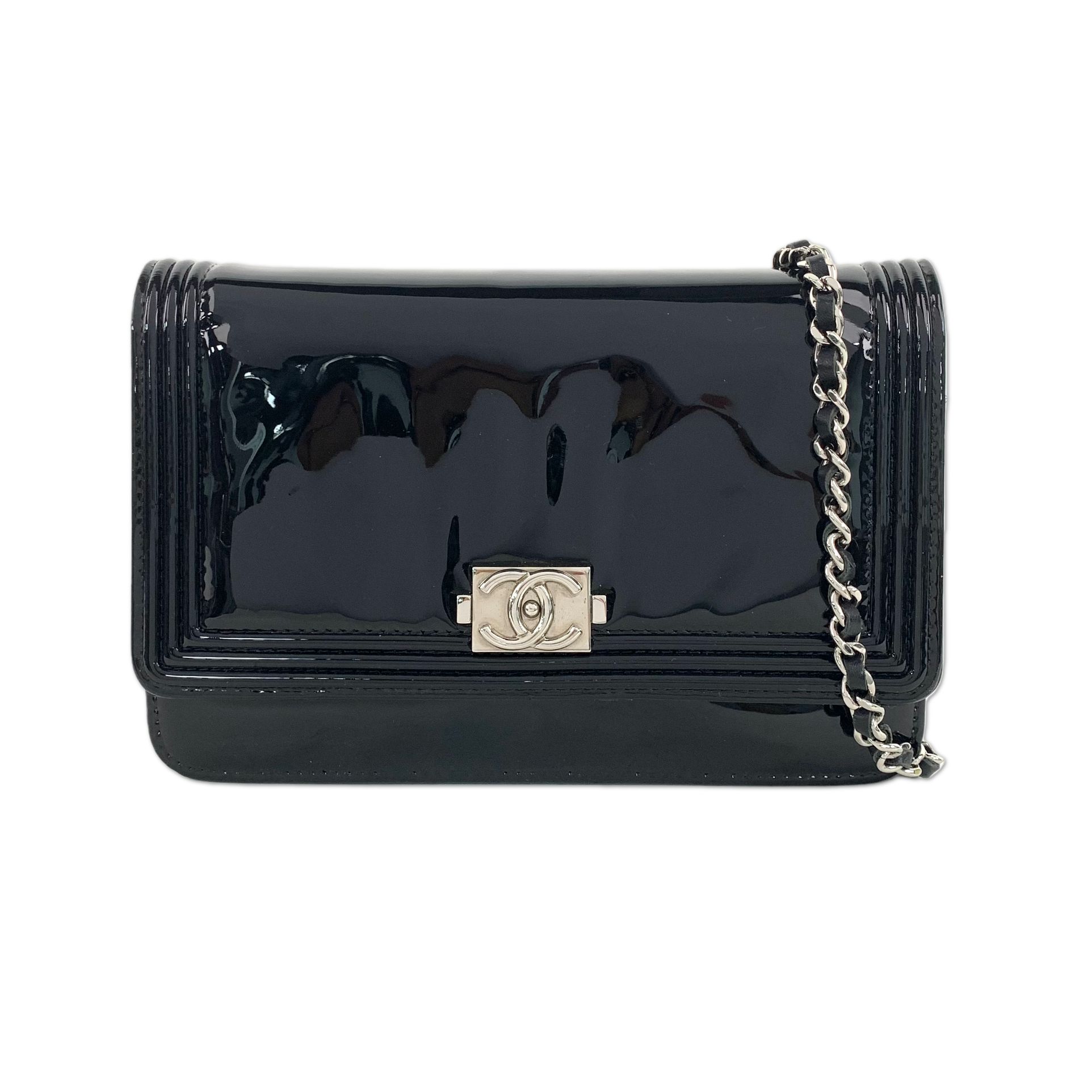 Chanel Black Patent Leather Classic Boy Flap Bag T25183672584