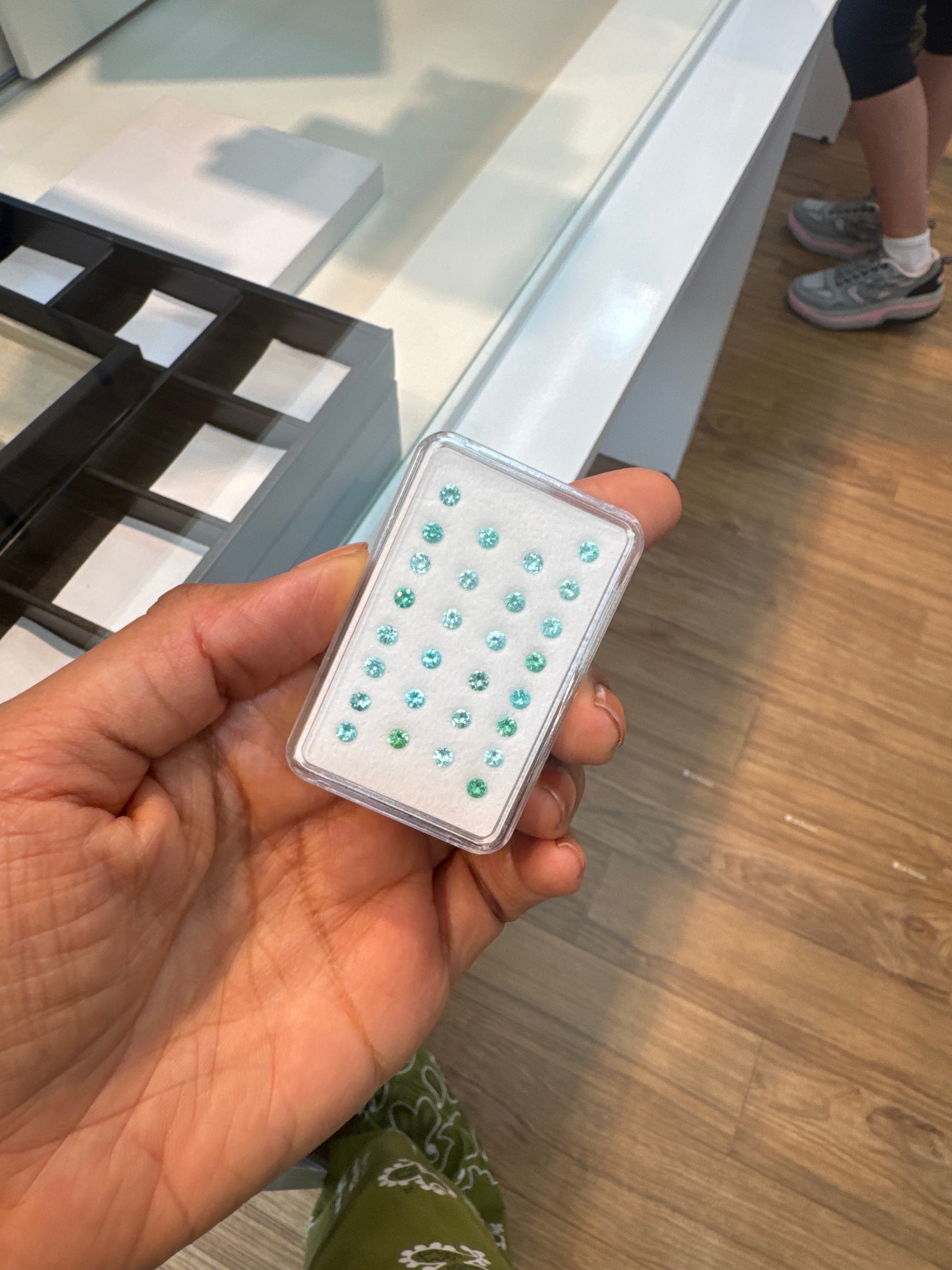 Helen 3.11 carat Brazil paraiba