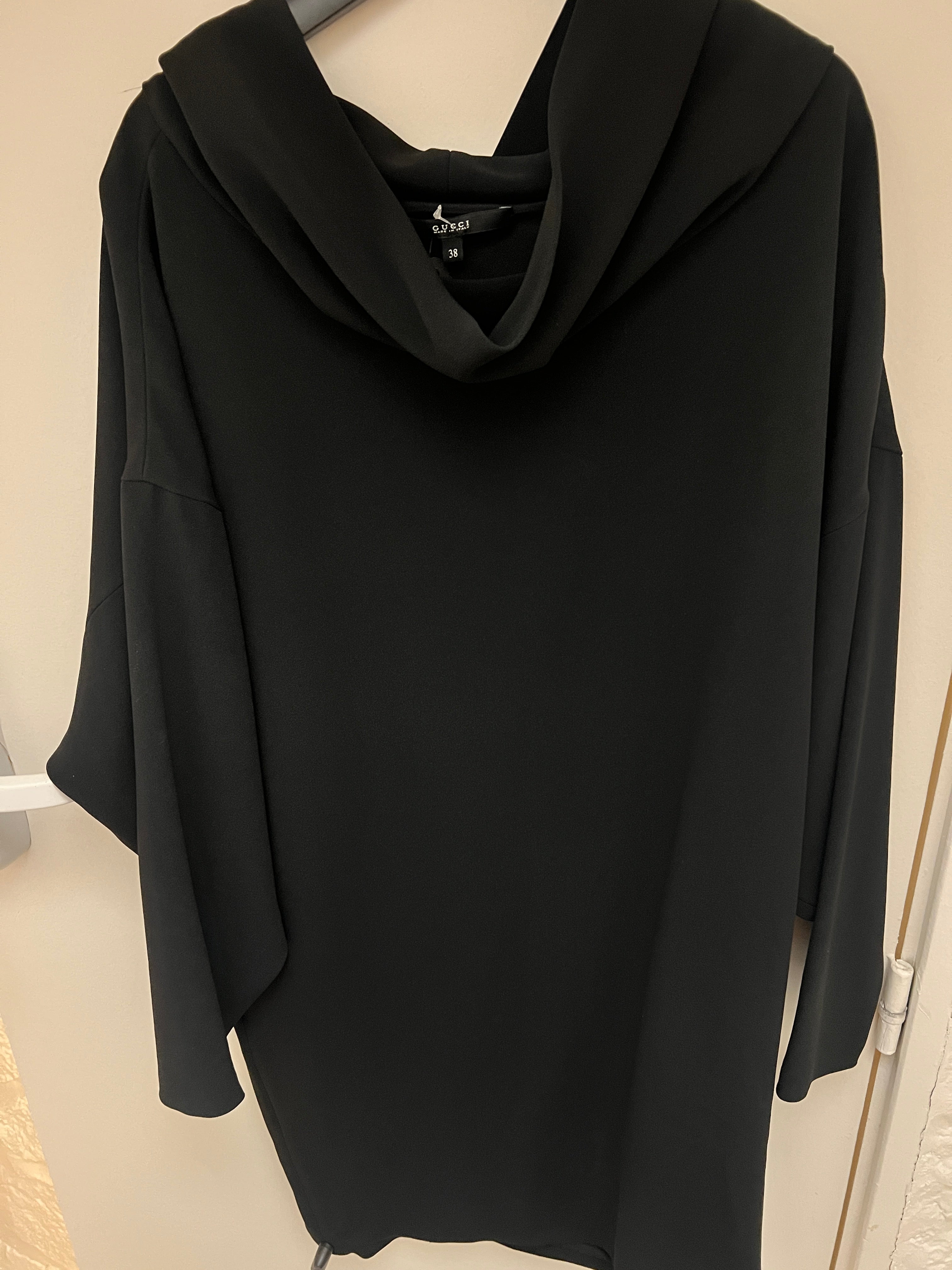 Gucci Long sleeve black dress AKC1193