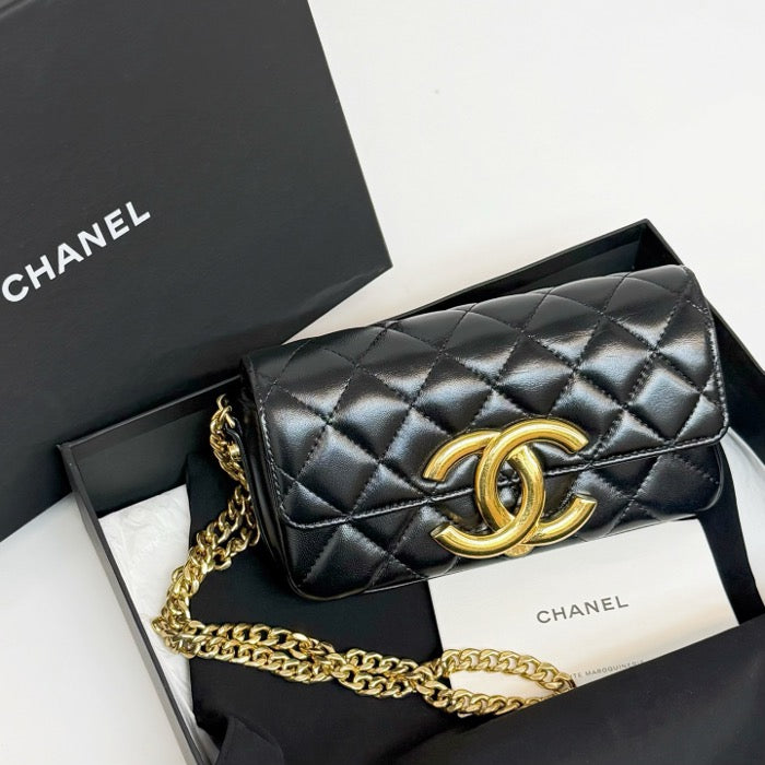 CHANEL Black and Gold Lambskin Chain Bag 18 (Chip) 20882093