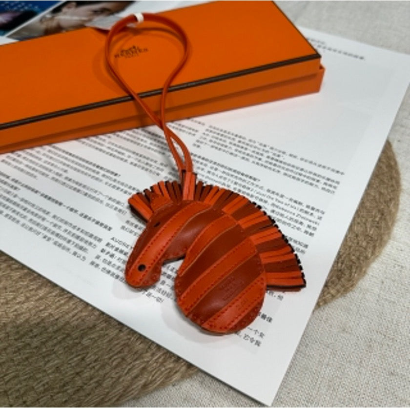 Xin Hermes Zebra Pendant US67305