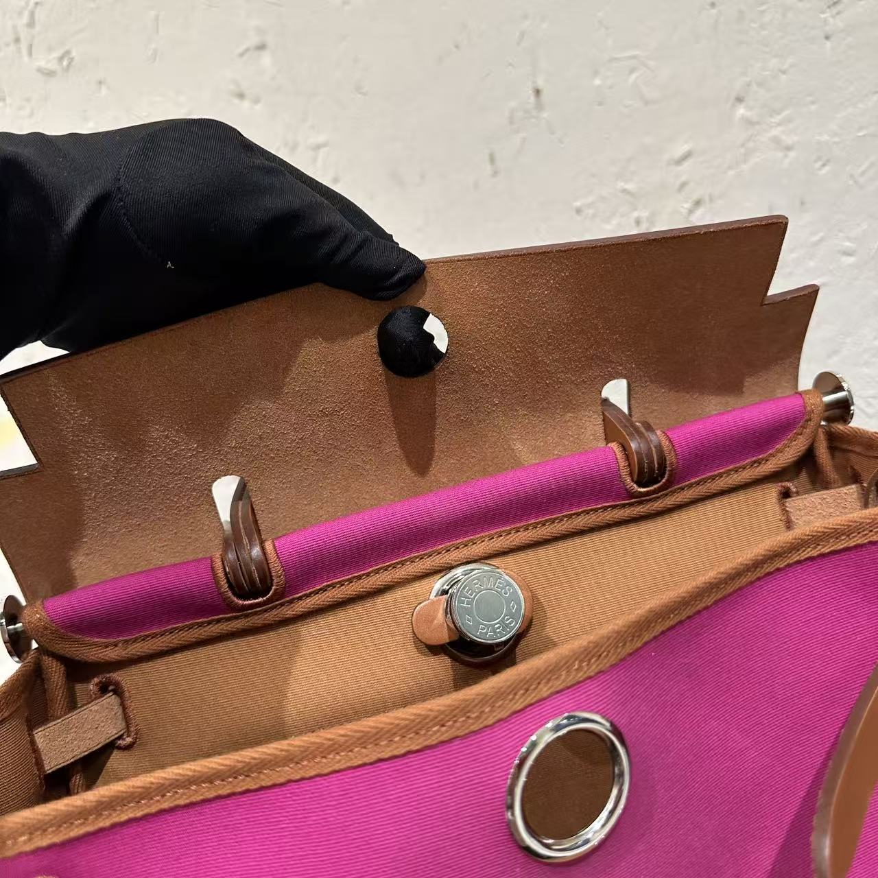 Hermès Herbag 31 Two-Tone Convertible Bag - Fuchsia & Tan