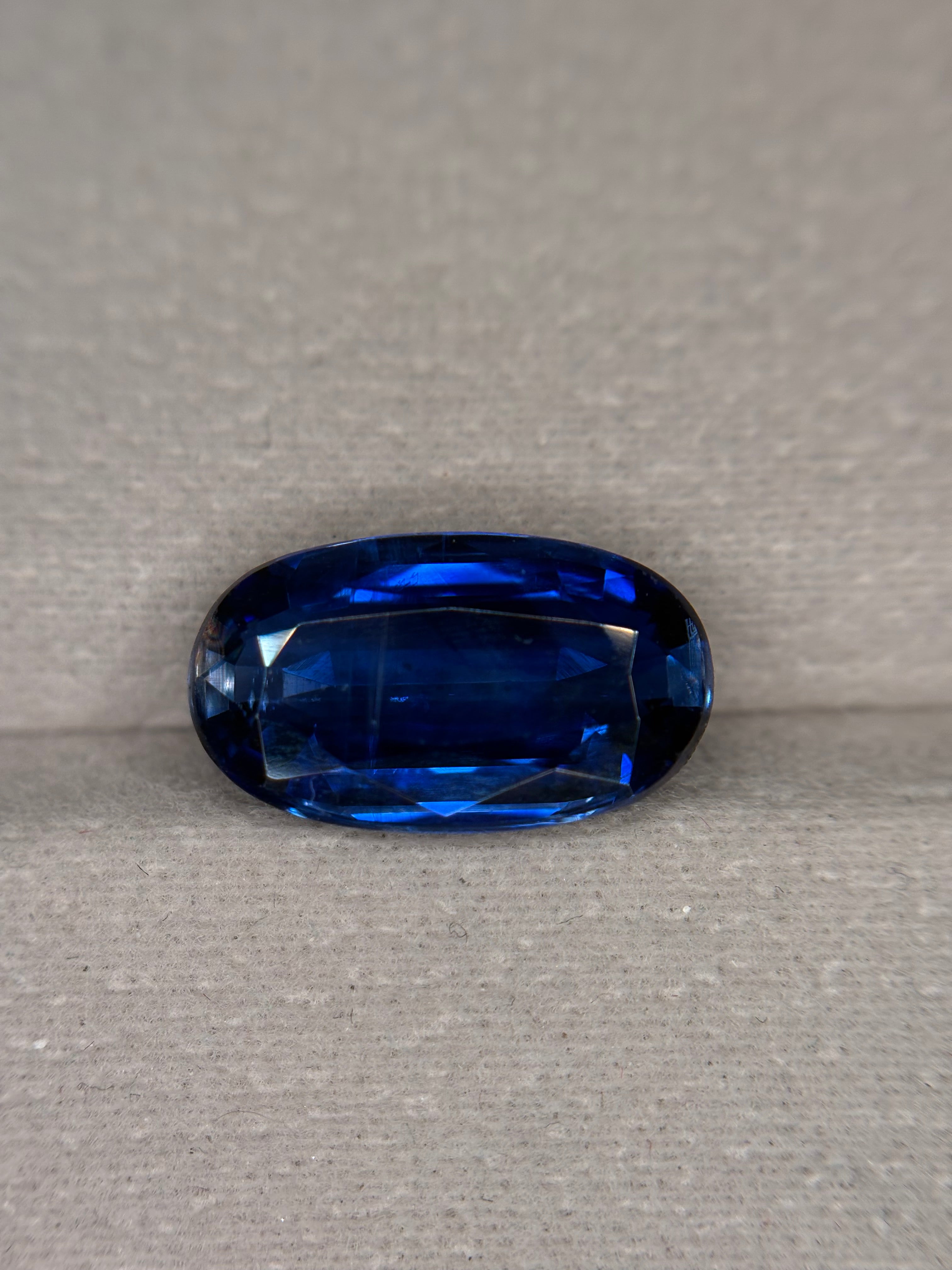 6.45ct Royal Blue Kyanite (49.52 box) THAIC0351